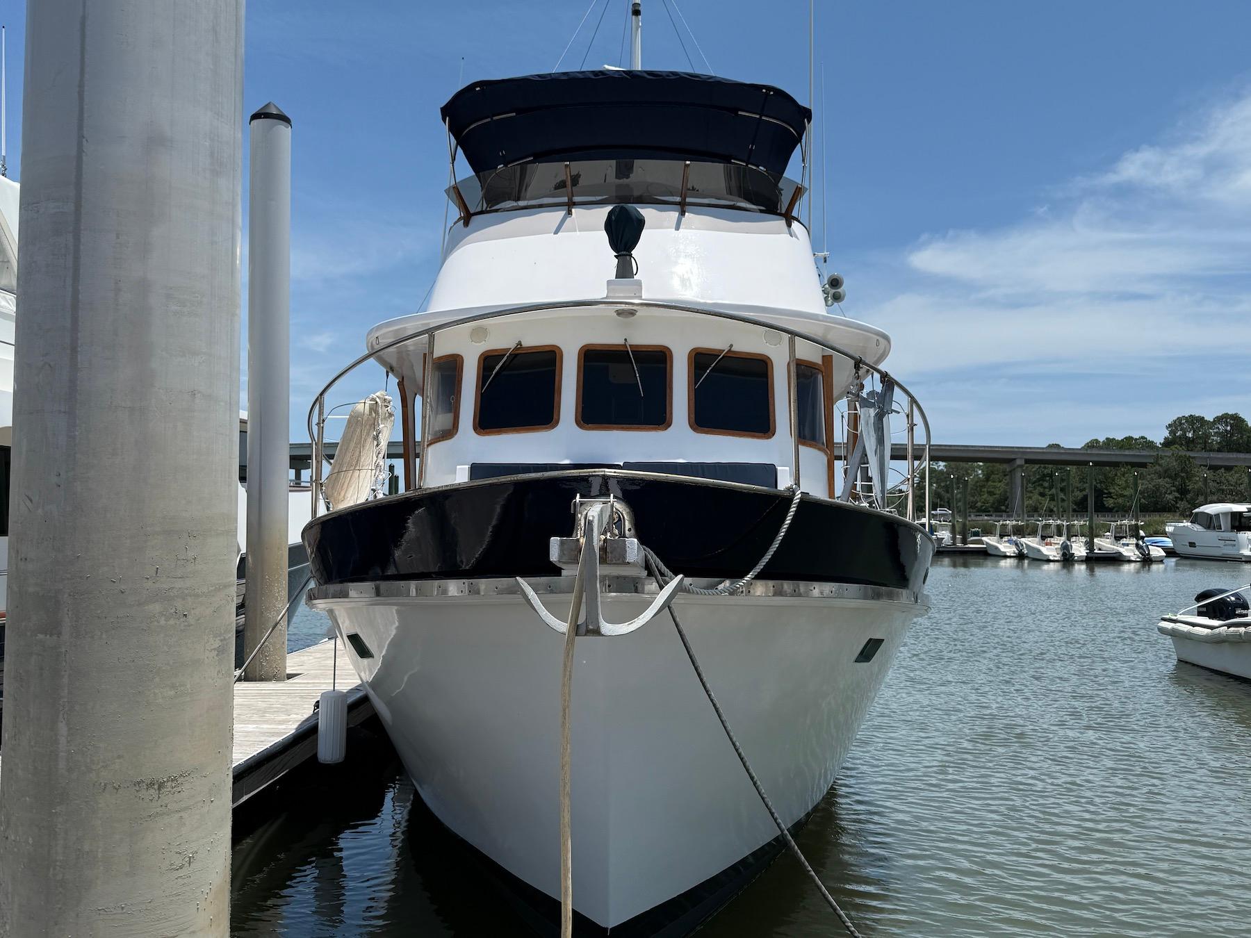 SC 10050 KM Knot 10 Yacht Sales