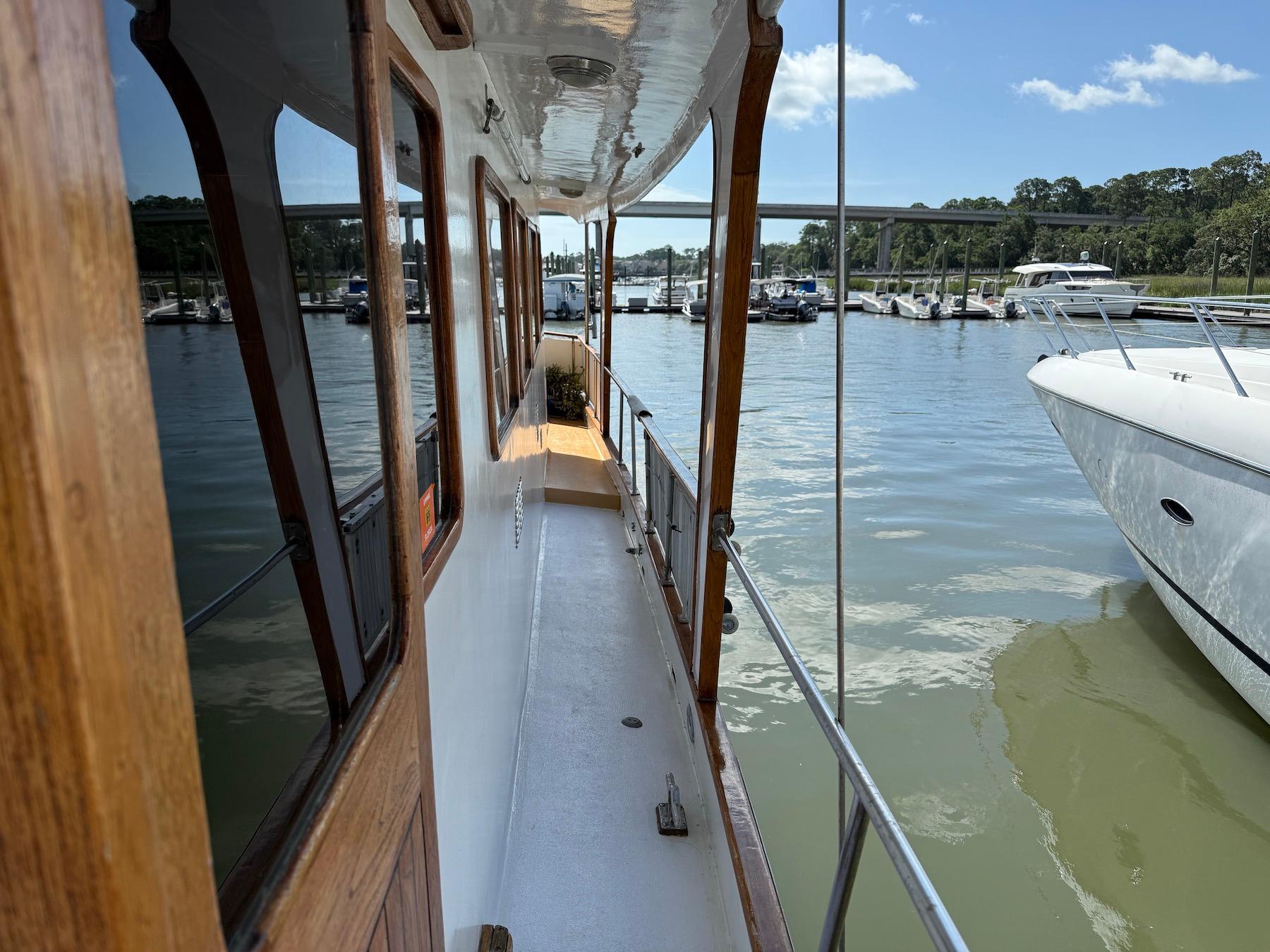 SC 10050 KM Knot 10 Yacht Sales