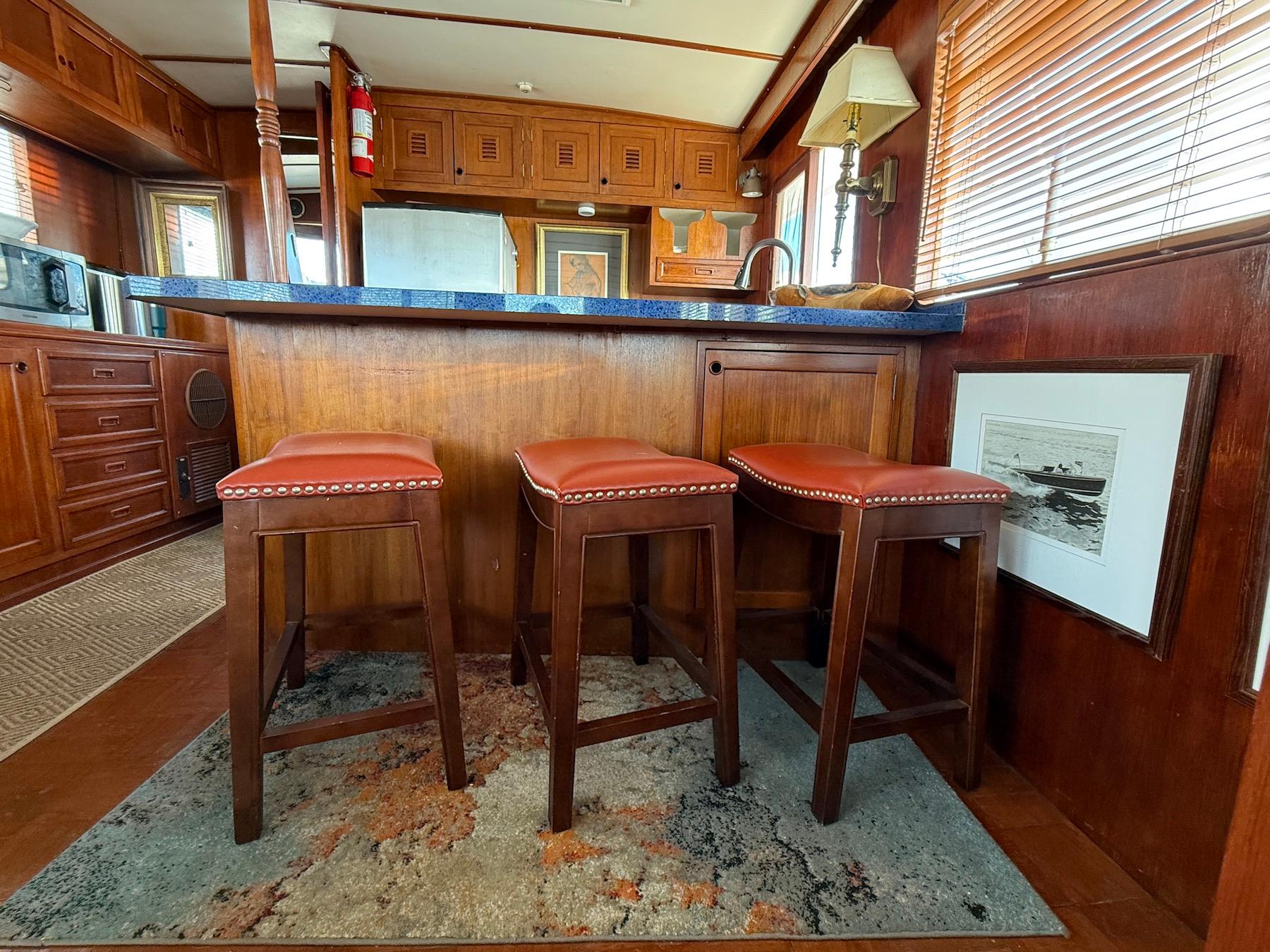 SC 10050 KM Knot 10 Yacht Sales