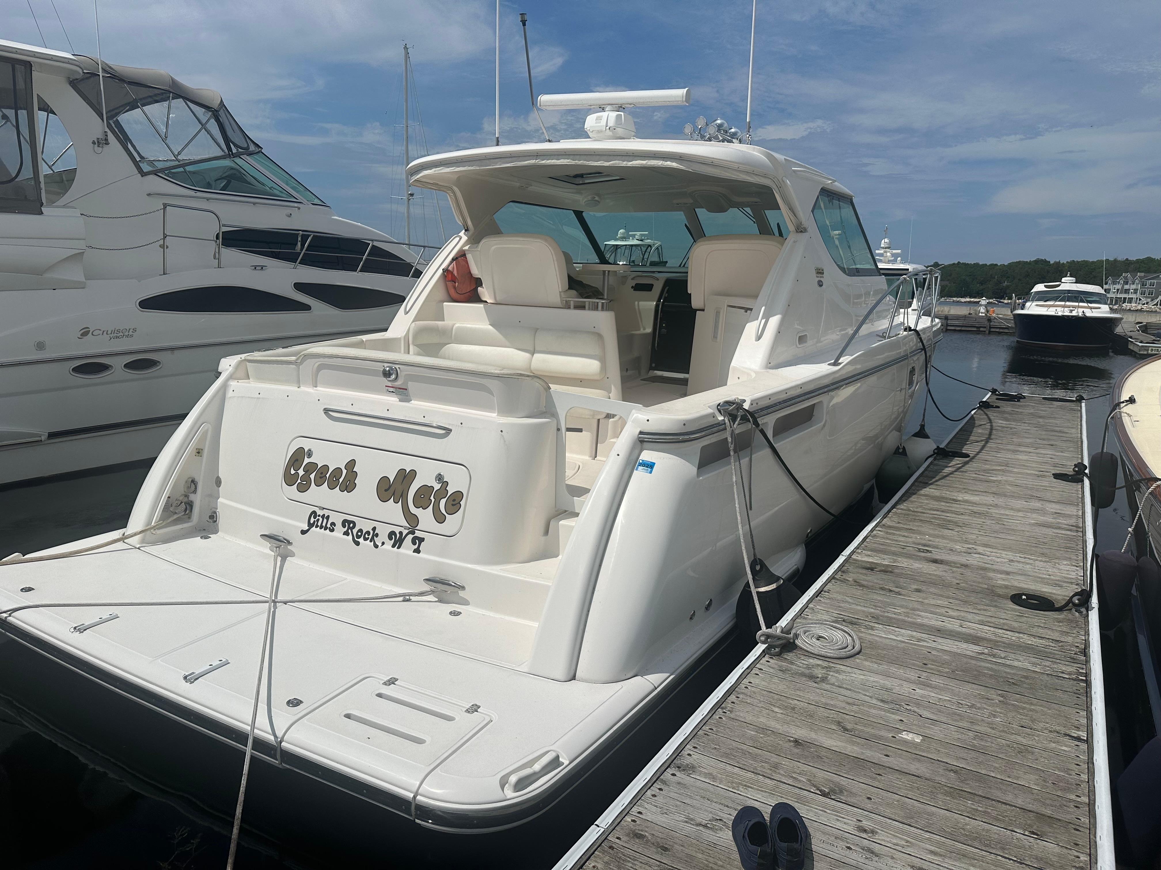 Tiara Yachts-4300 Sovran 2007-Selladoor (previously Czech Mate) WI-US-7809293