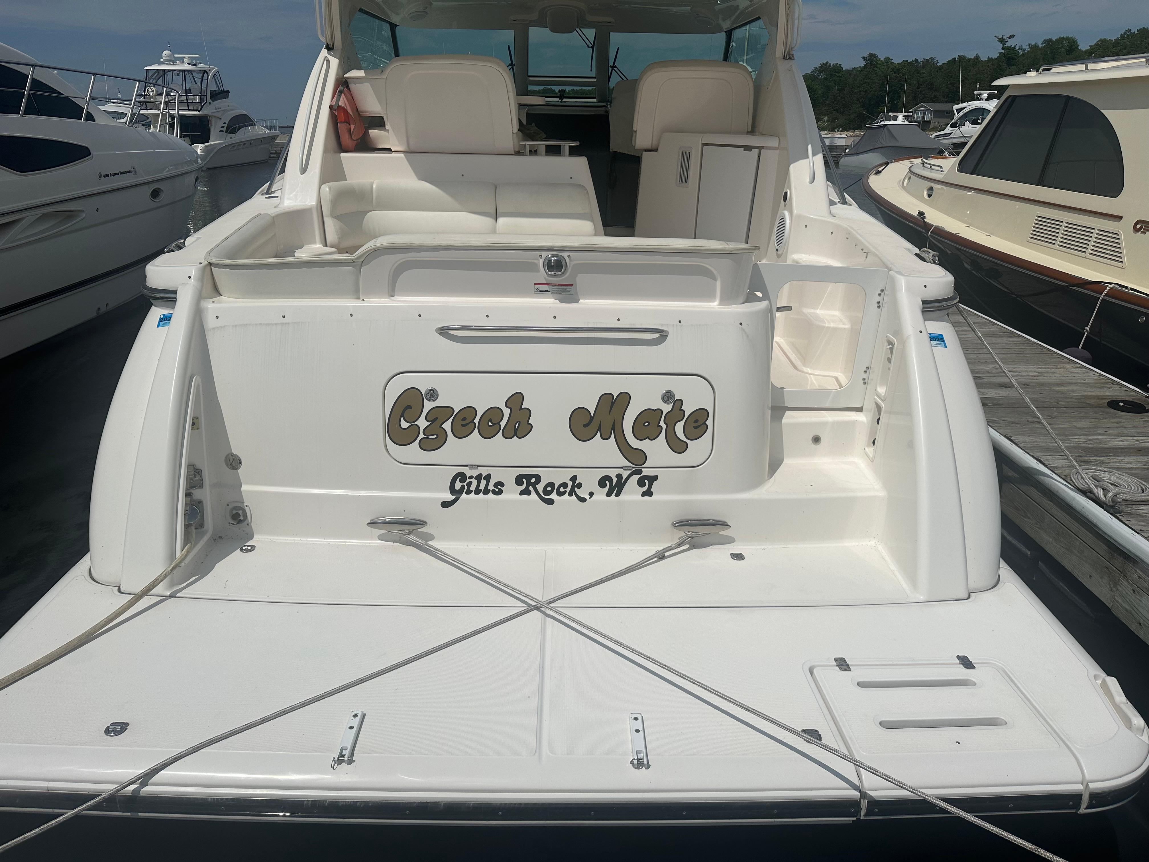 Tiara Yachts-4300 Sovran 2007-Selladoor (previously Czech Mate) WI-US-7809293 | Thumbnail