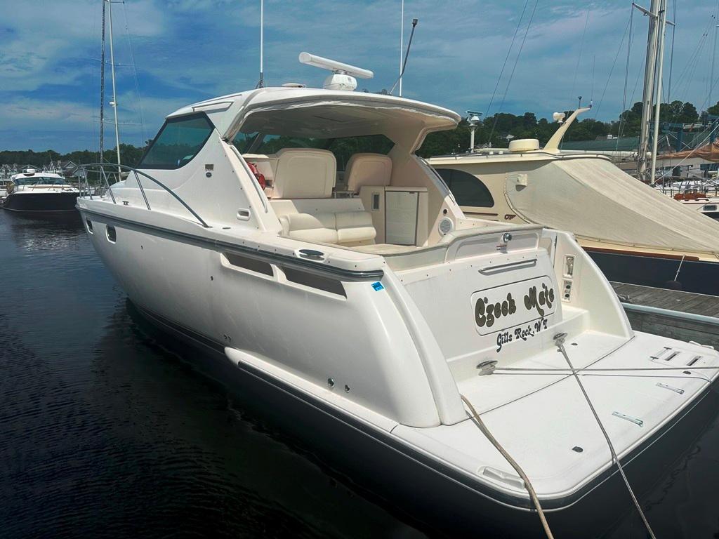 Tiara Yachts-4300 Sovran 2007-Selladoor (previously Czech Mate) WI-US-7809293 | Thumbnail