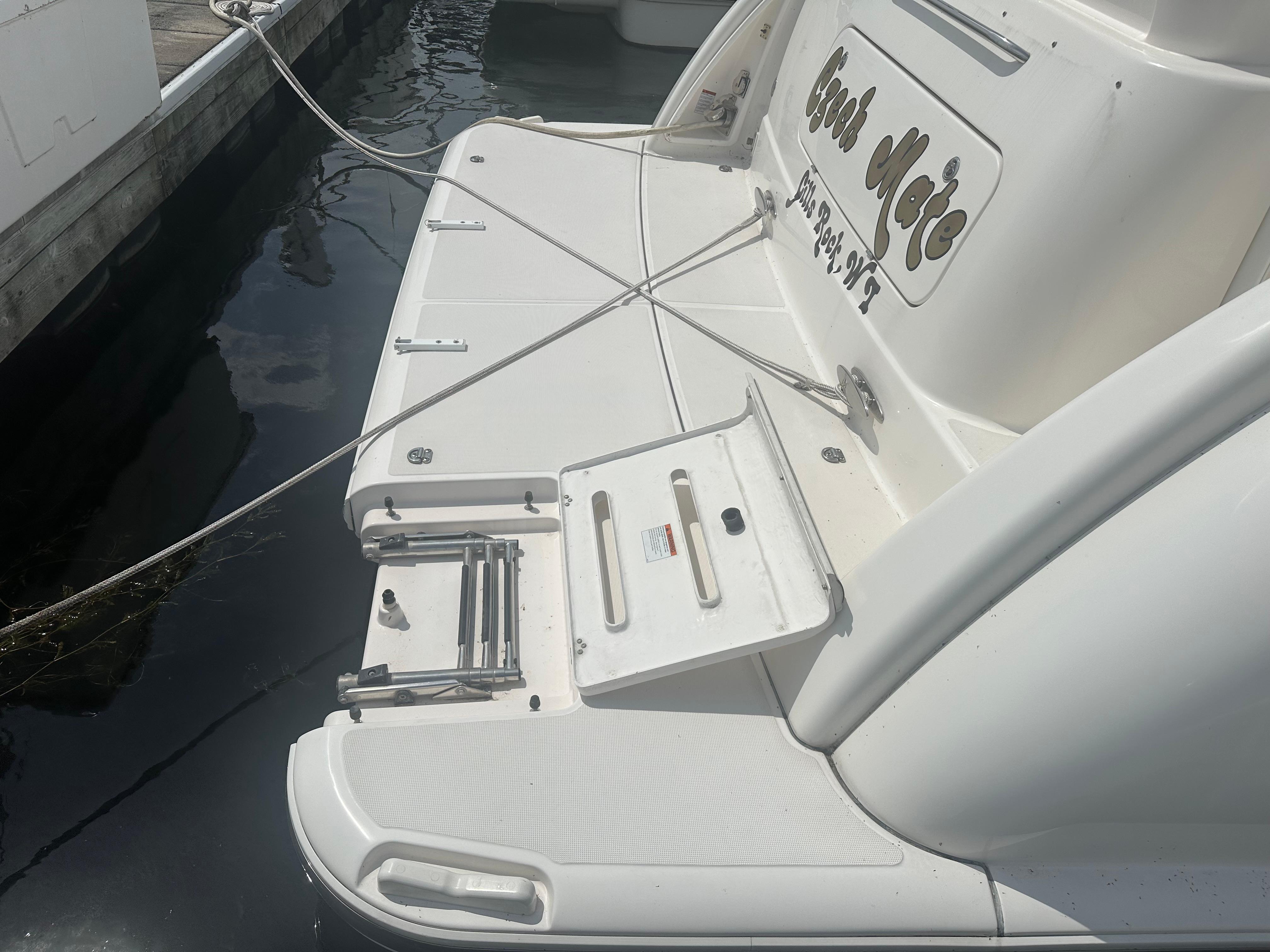 Tiara Yachts-4300 Sovran 2007-Selladoor (previously Czech Mate) WI-US-7809293 | Thumbnail