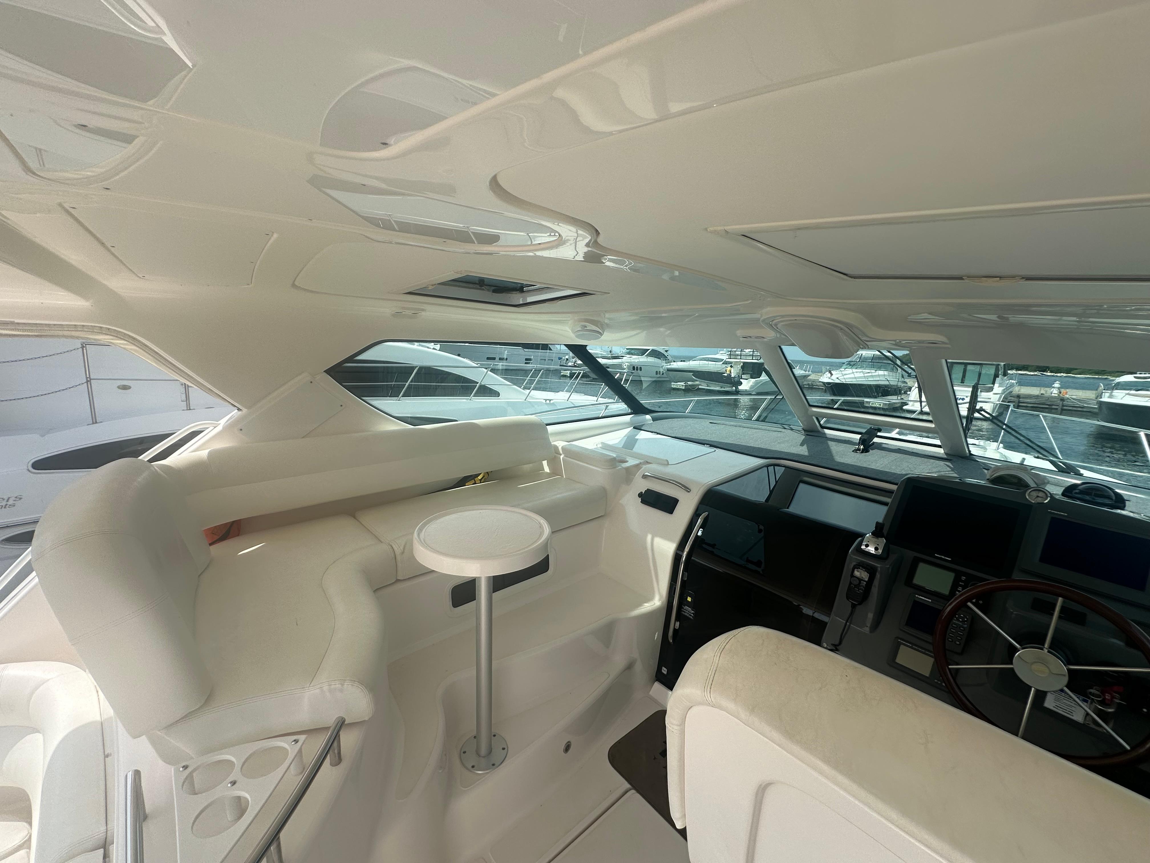 Tiara Yachts-4300 Sovran 2007-Selladoor (previously Czech Mate) WI-US-7809293 | Thumbnail