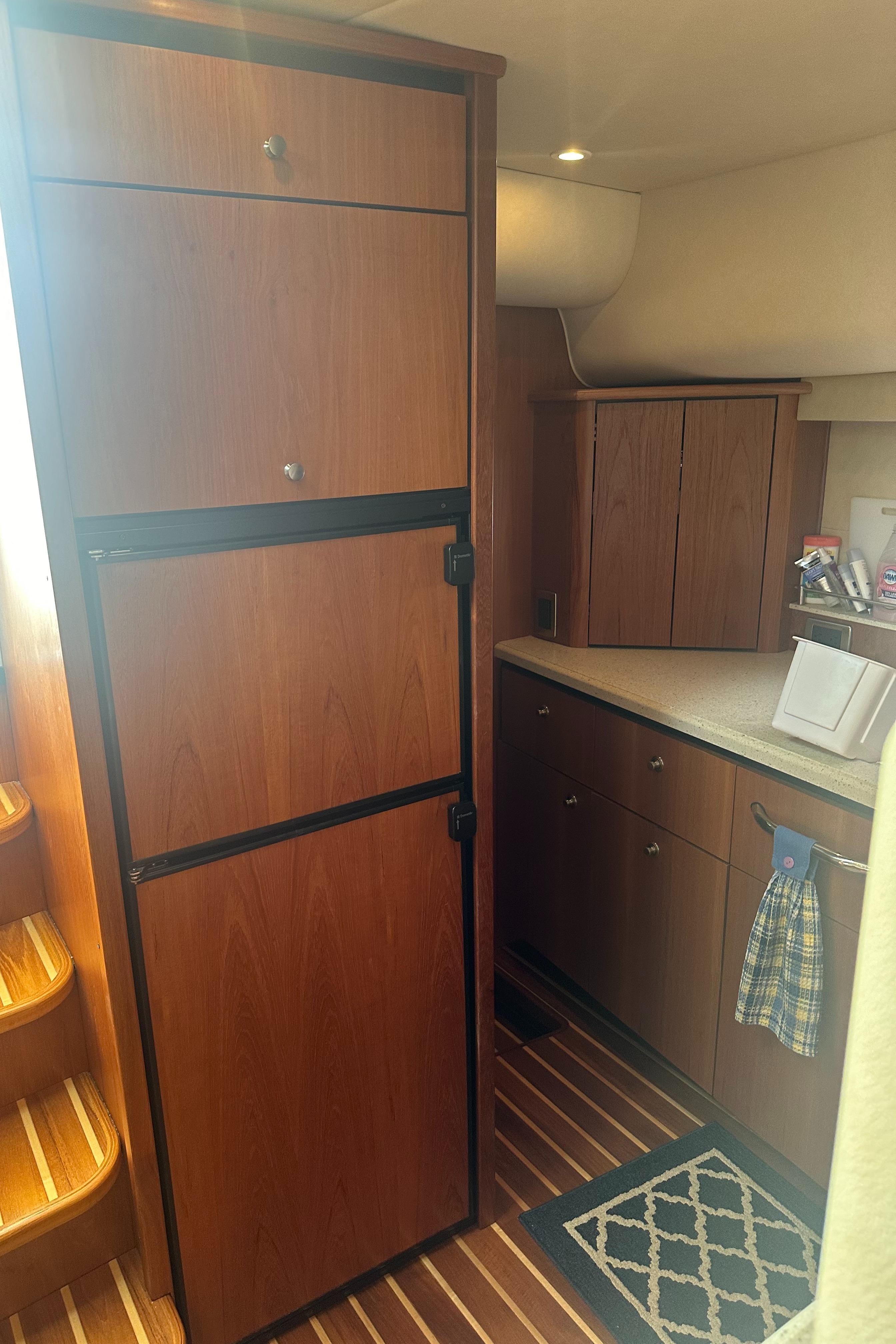 Tiara Yachts-4300 Sovran 2007-Selladoor (previously Czech Mate) WI-US-7809293 | Thumbnail