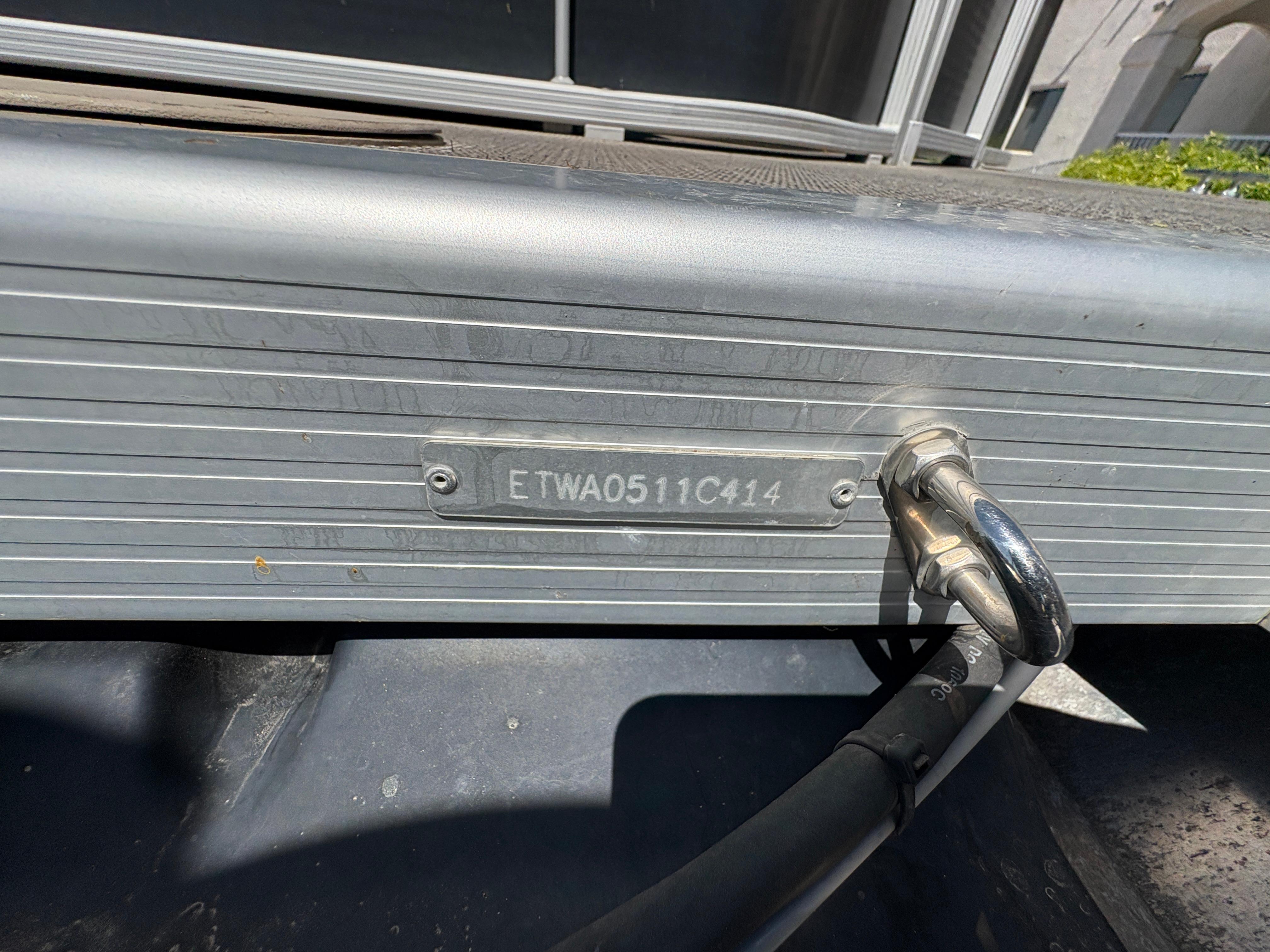 2014 Bennington 24 SLX #TBJC0511 inventory image at Sun Country Marine Group, Lake Havasu City, AZ 2014 Bennington 24 SLX #TBJC0511 inventory image at Sun Country Marine Group, Lake Havasu City, AZ