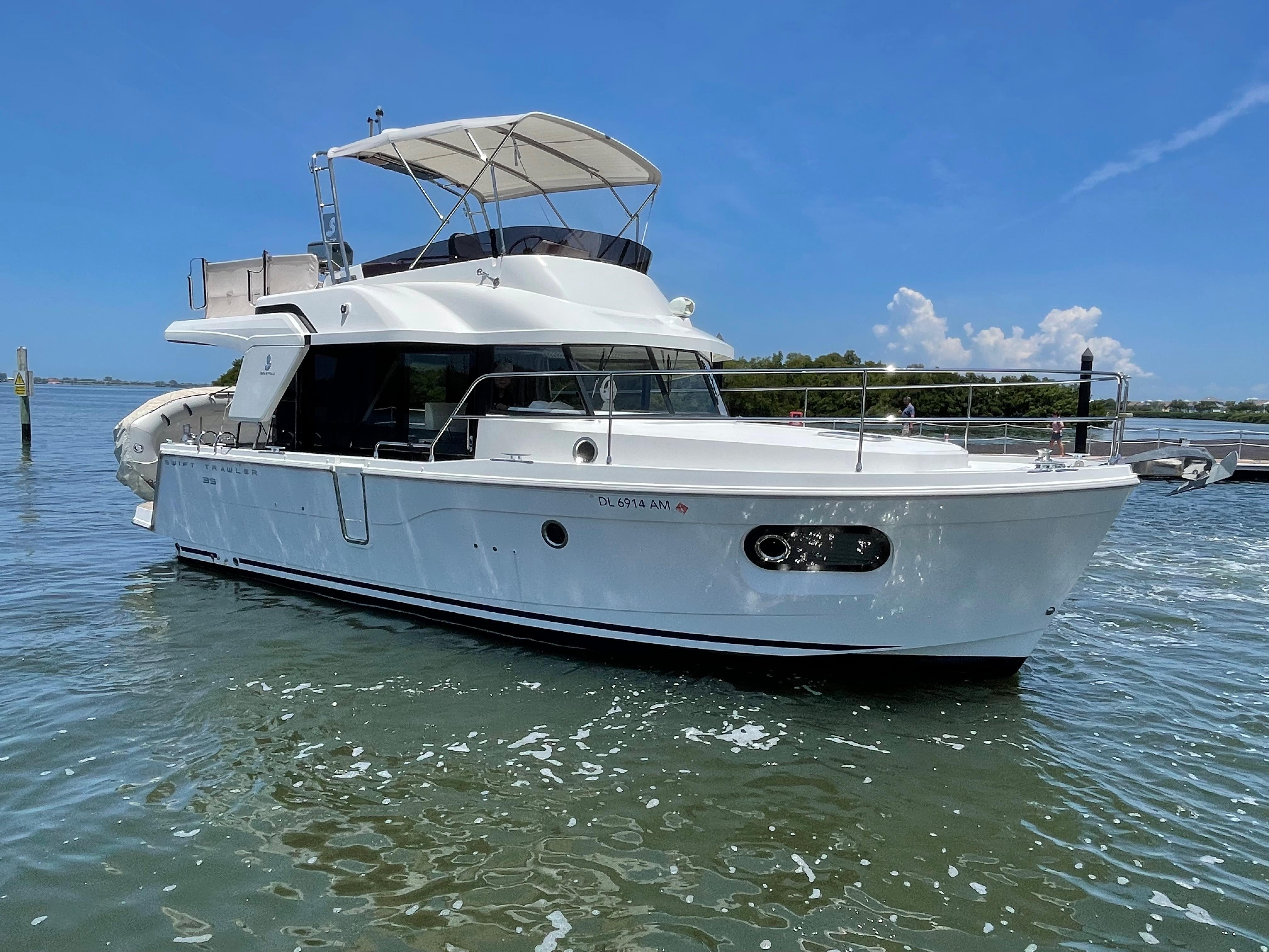 2019 BENETEAU SWIFT TRAWLER 35