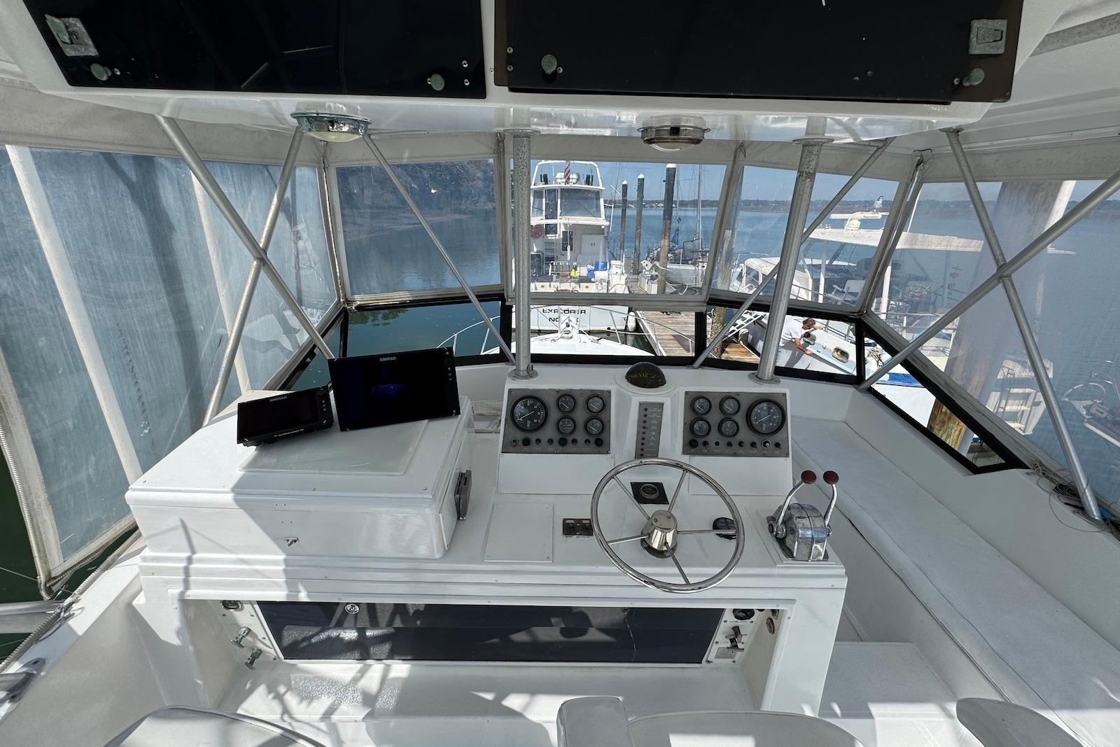 SC 10649 MH Knot 10 Yacht Sales SC 10649 MH Knot 10 Yacht Sales