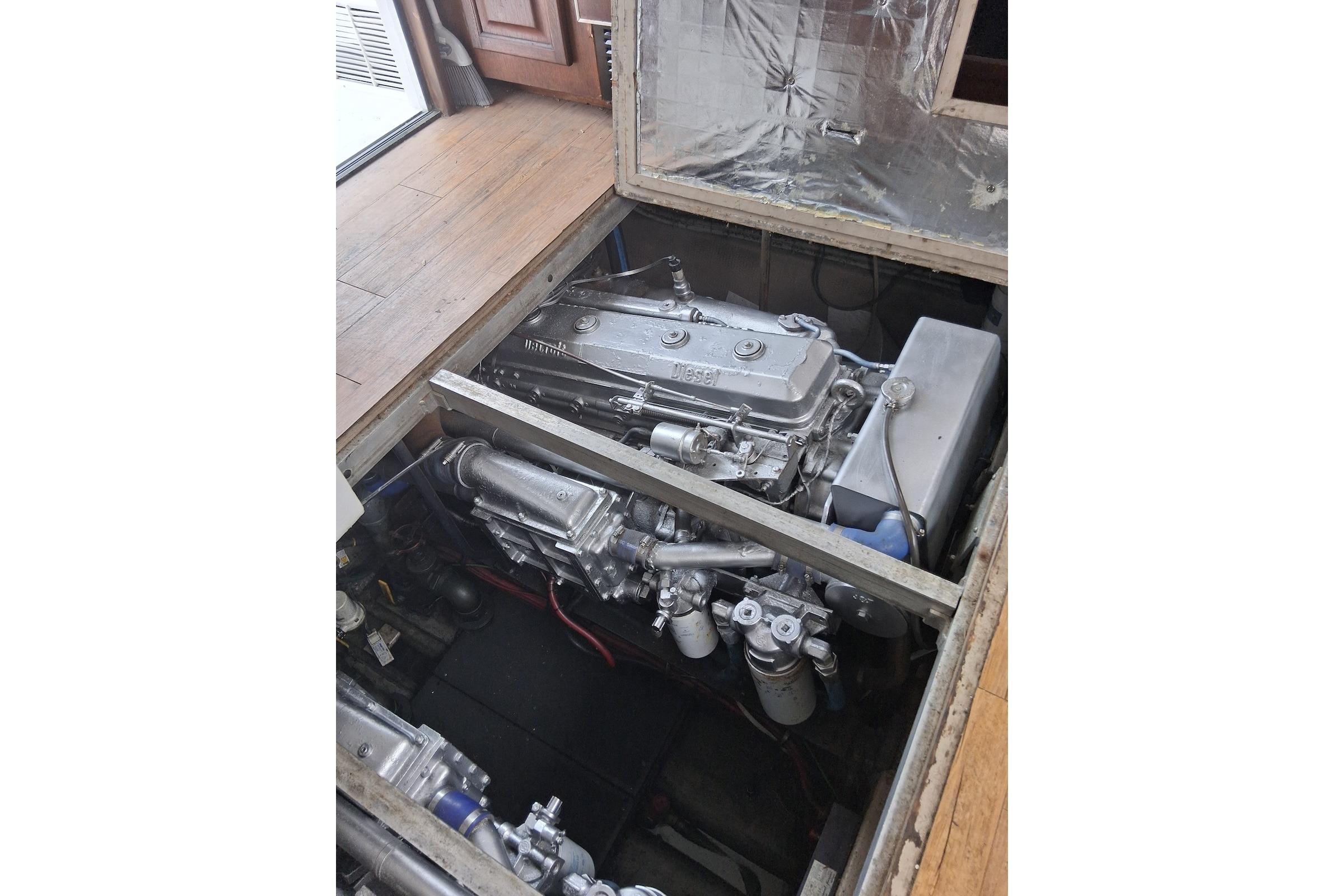 SC 10649 MH Knot 10 Yacht Sales SC 10649 MH Knot 10 Yacht Sales