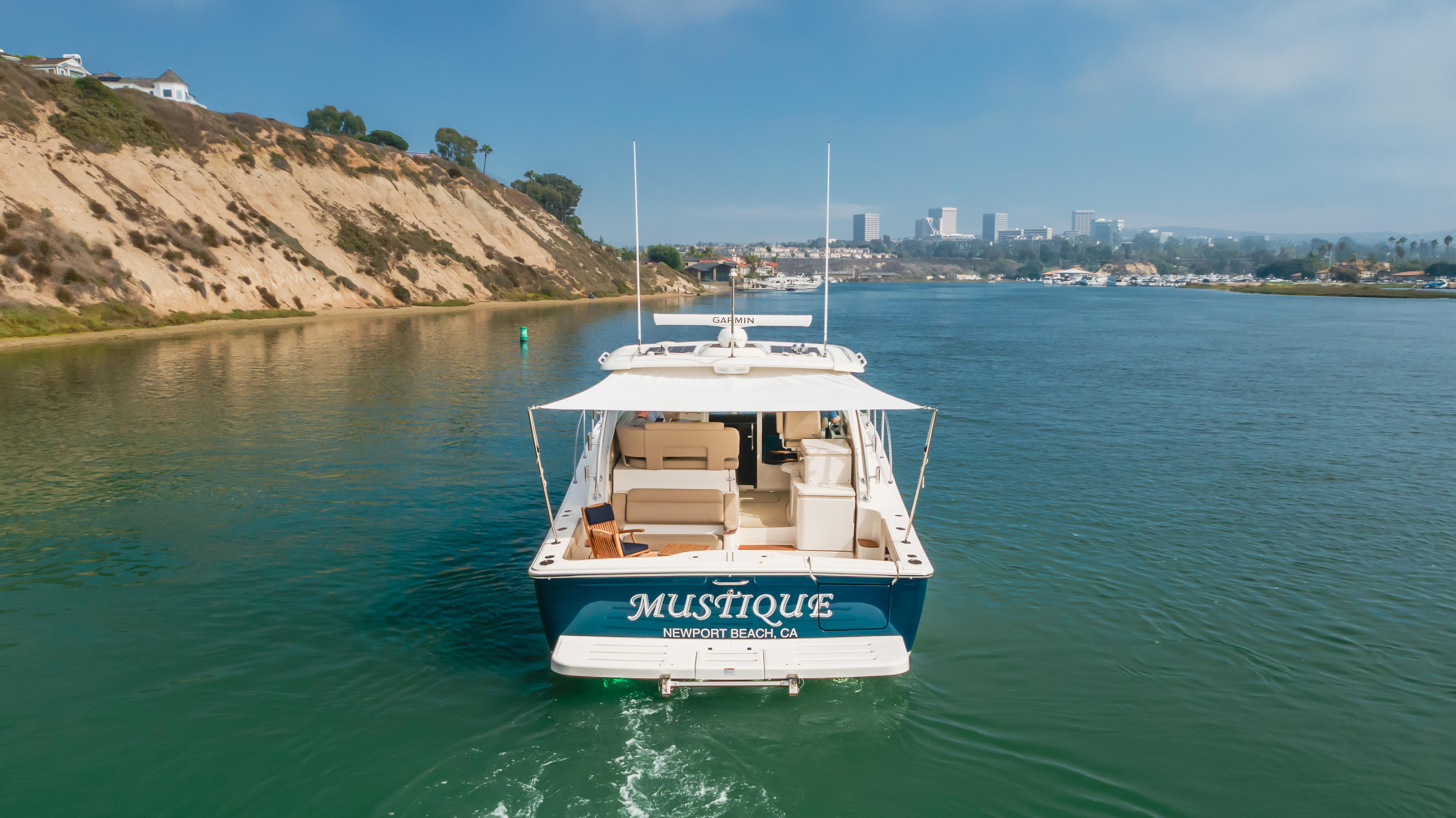 Mustique Yacht for Sale | 39 Tiara Yachts Newport Beach, CA | Denison ...