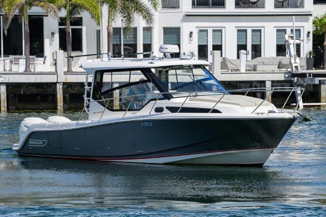 Boston Whaler-325 Conquest 2020-325 Boston Whaler w/ SeaKeeper Stabilizer & Ride CA-US-9839312 | Thumbnail