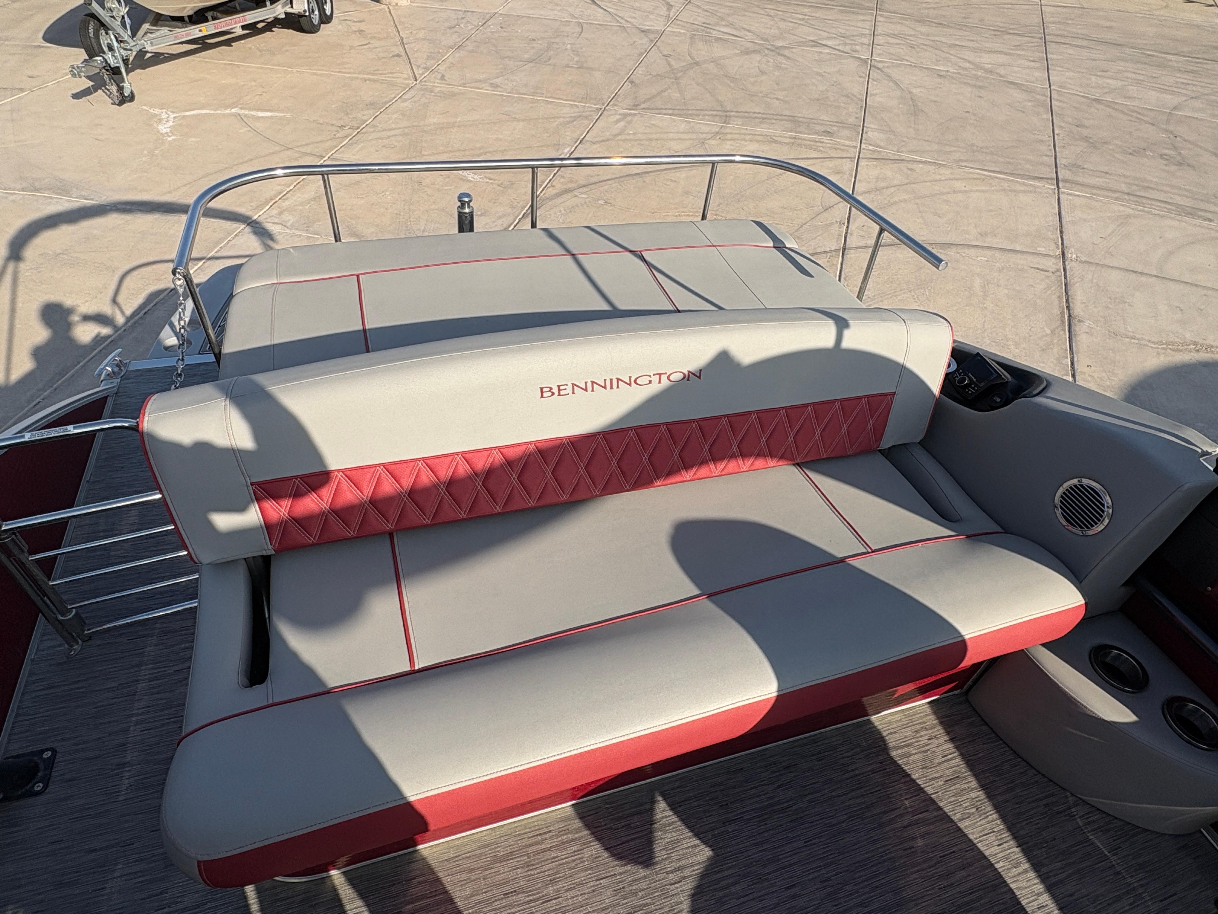 2021 Bennington 25 QSBA IO #TGM8643 inventory image at Sun Country Marine Group, Lake Havasu City, AZ 2021 Bennington 25 QSBA IO #TGM8643 inventory image at Sun Country Marine Group, Lake Havasu City, AZ