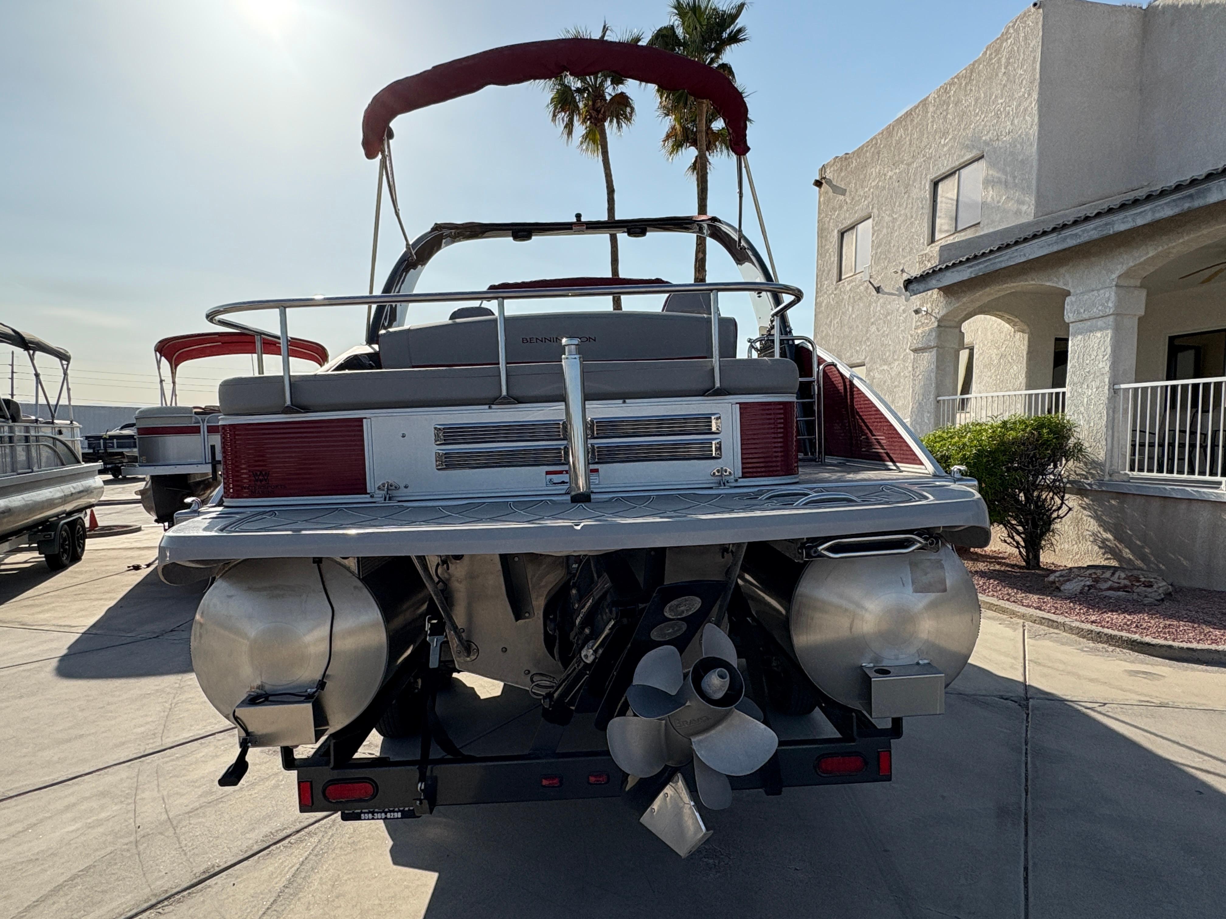 2021 Bennington 25 QSBA IO #TGM8643 inventory image at Sun Country Marine Group, Lake Havasu City, AZ 2021 Bennington 25 QSBA IO #TGM8643 inventory image at Sun Country Marine Group, Lake Havasu City, AZ