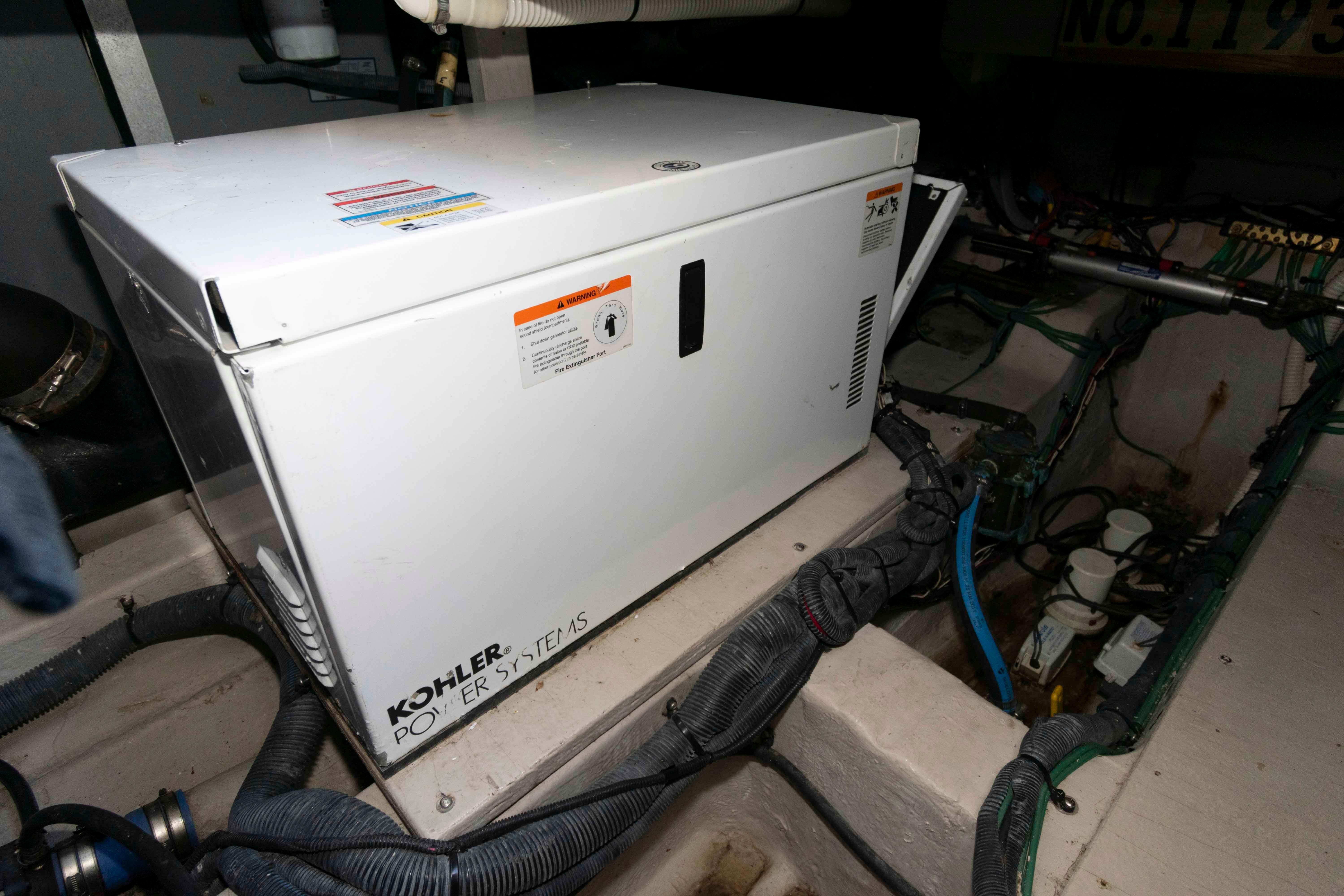 DC 10452 WH Knot 10 Yacht Sales DC 10452 WH Knot 10 Yacht Sales