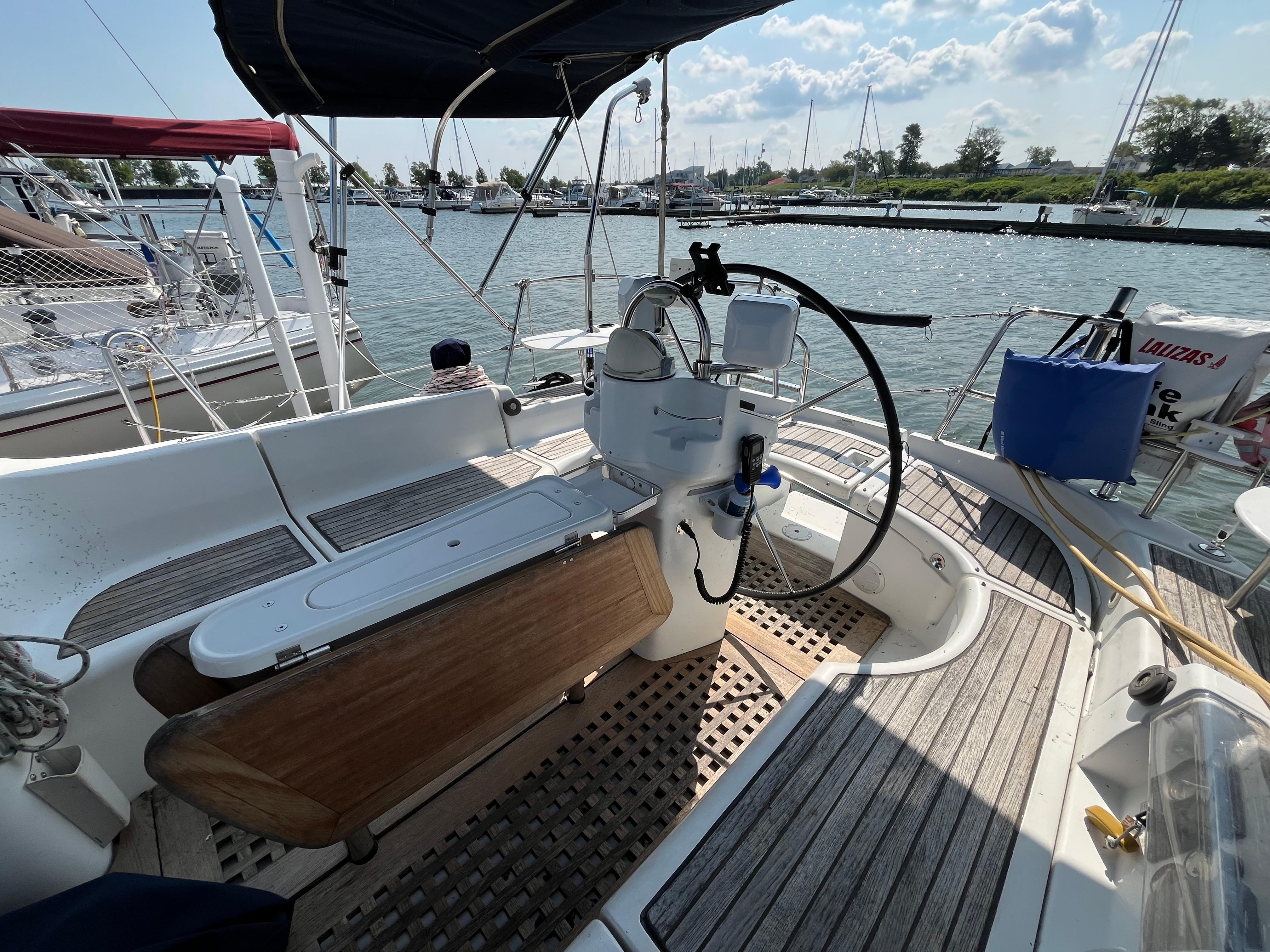 Yacht Photos Pics