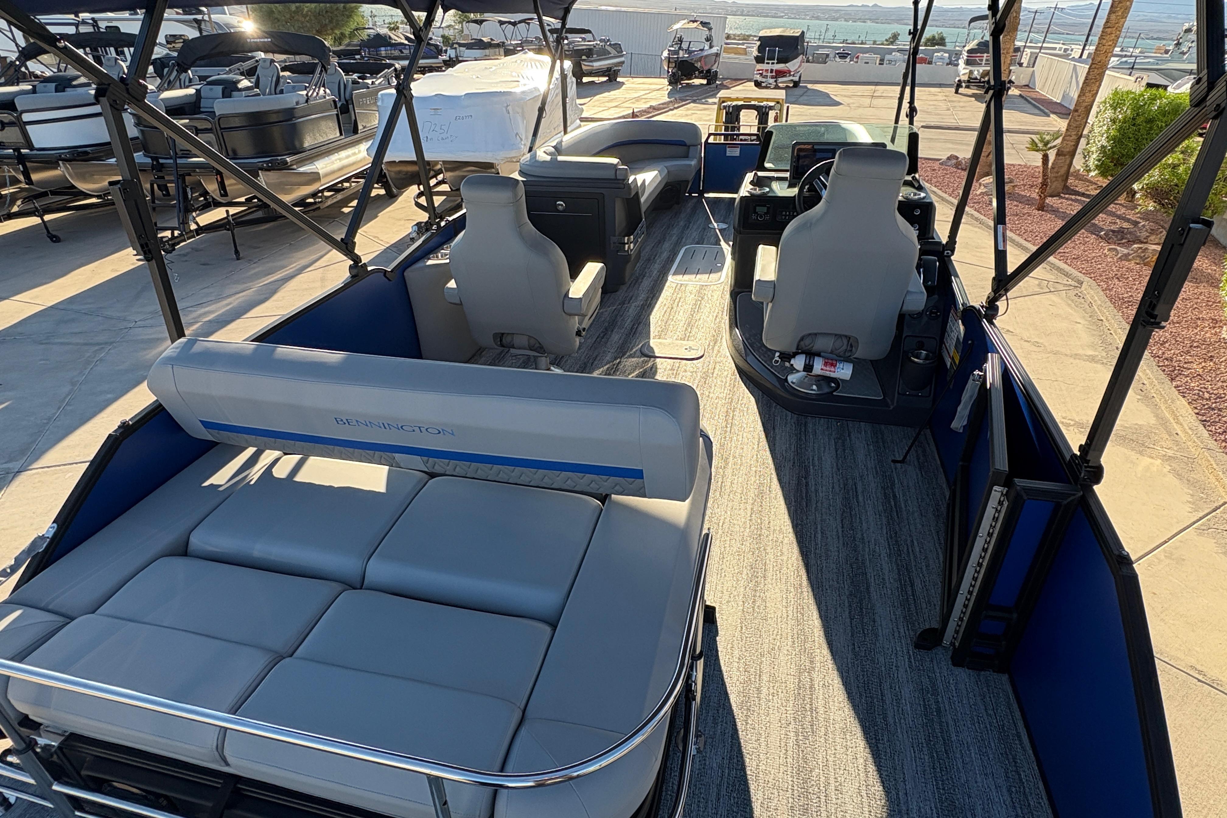 2026 Bennington 26 MSB #B6988G inventory image at Sun Country Marine Group, Lake Havasu City, AZ