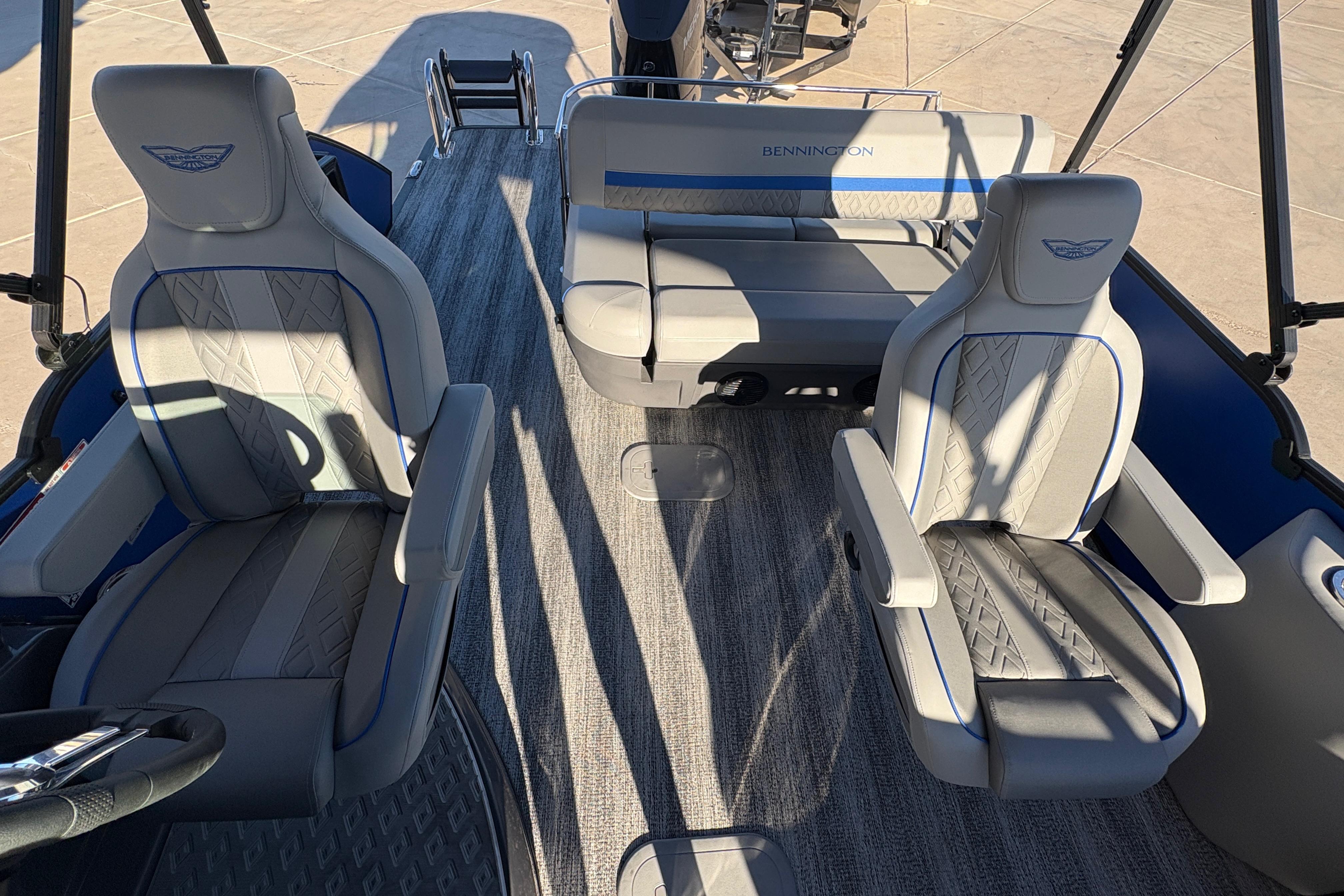 2026 Bennington 26 MSB #B6988G inventory image at Sun Country Marine Group, Lake Havasu City, AZ
