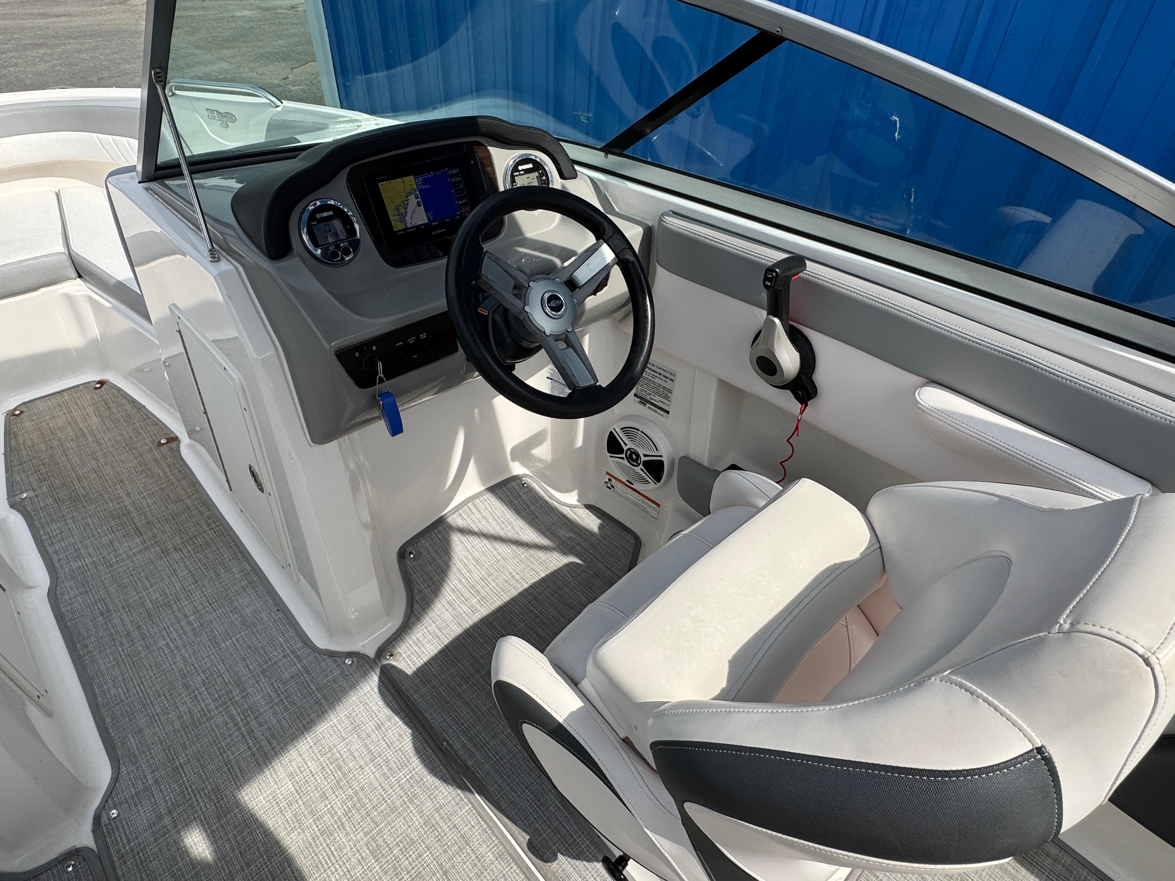 2019-chaparral-21-h2o-sport-ob-power-9769326-20250423143550689-1_xlarge