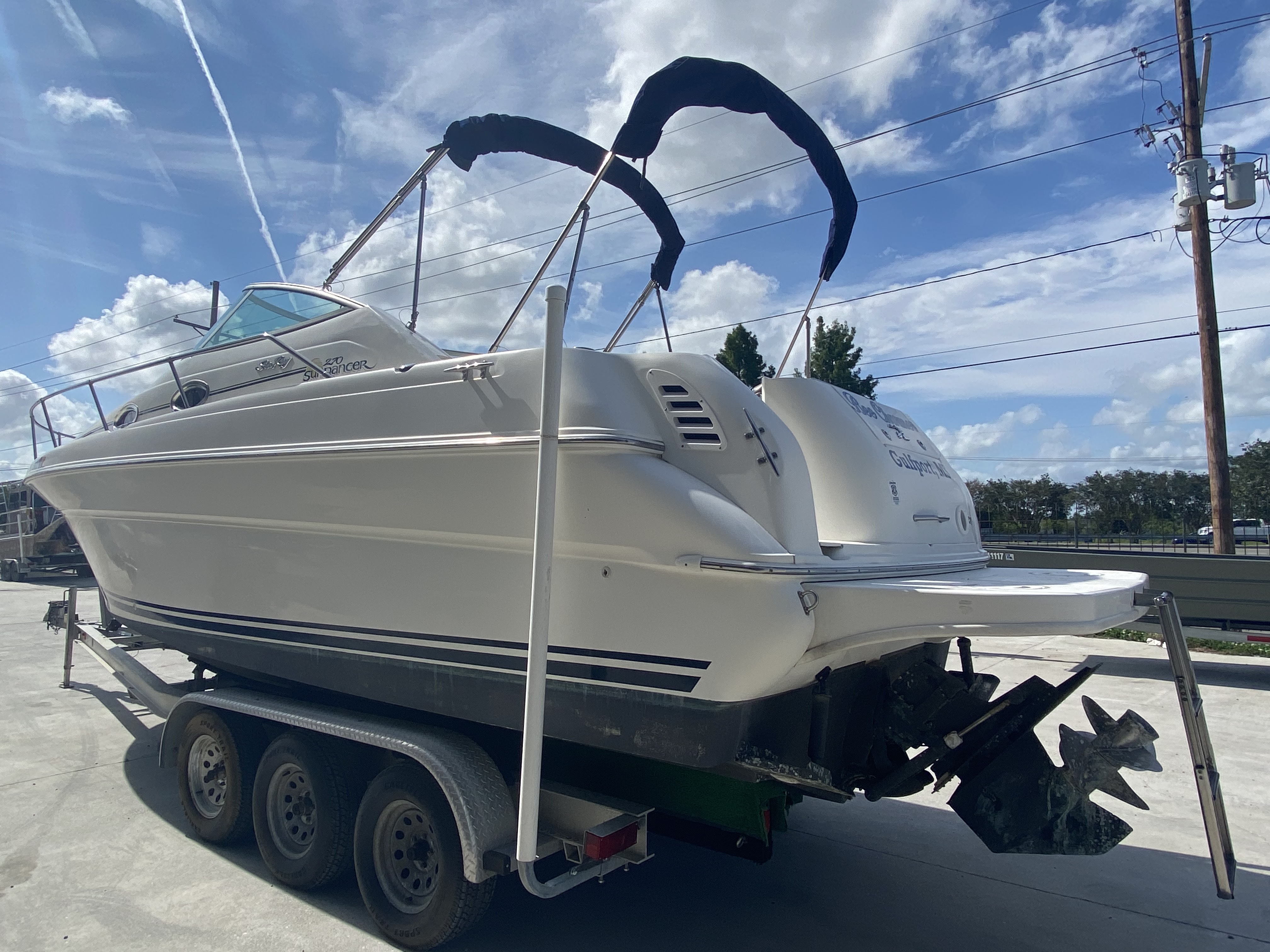 2000 Sea Ray boat for sale, model of the boat is 27 Sundancer & Image # 18 of 18