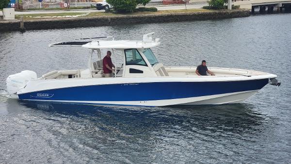 37' Boston Whaler, Listing Number 100916181, Image No. 4