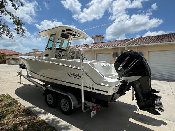25' Boston Whaler, Listing Number 100916079, Image No. 5