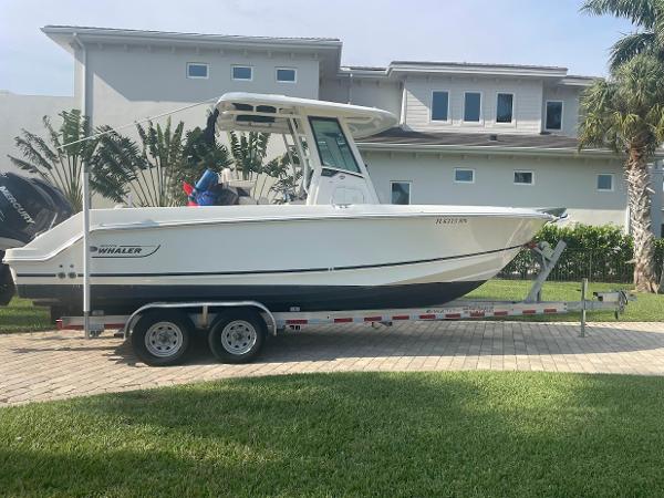 25' Boston Whaler, Listing Number 100916079, Image No. 7