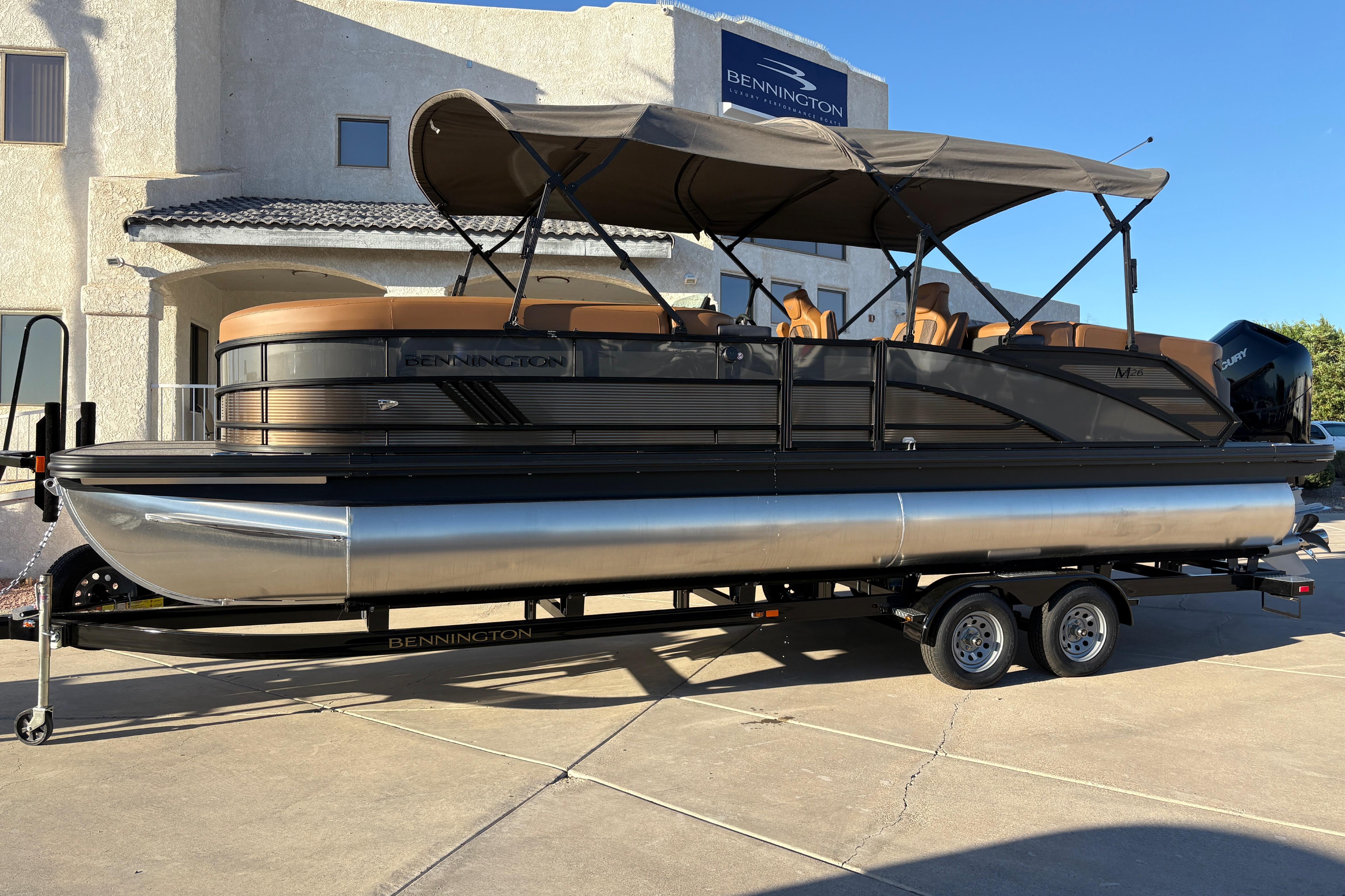 2026 Bennington 26 MFB #B7080G primary image