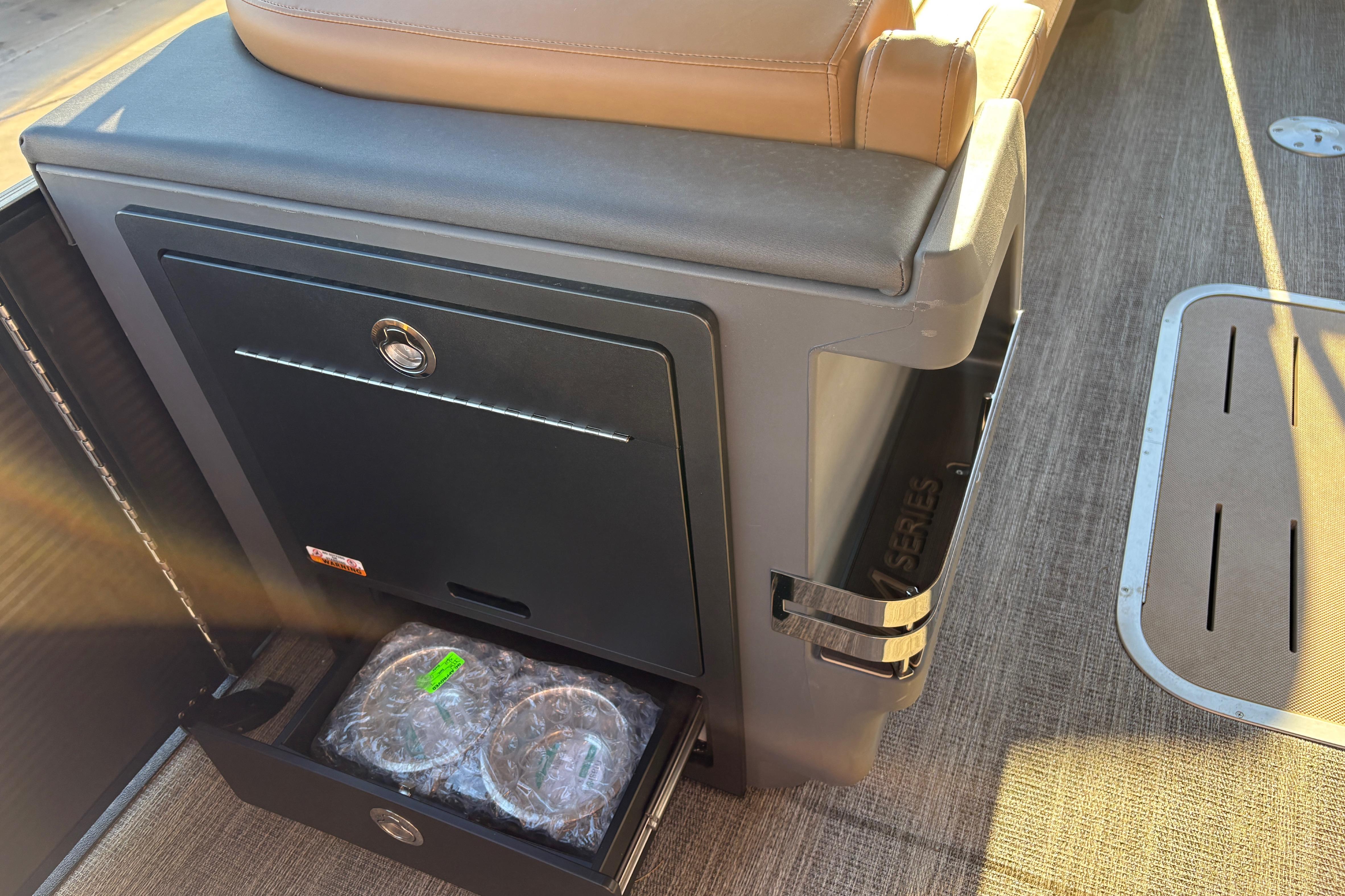 2026 Bennington 26 MFB #B7080G inventory image at Sun Country Marine Group, Lake Havasu City, AZ