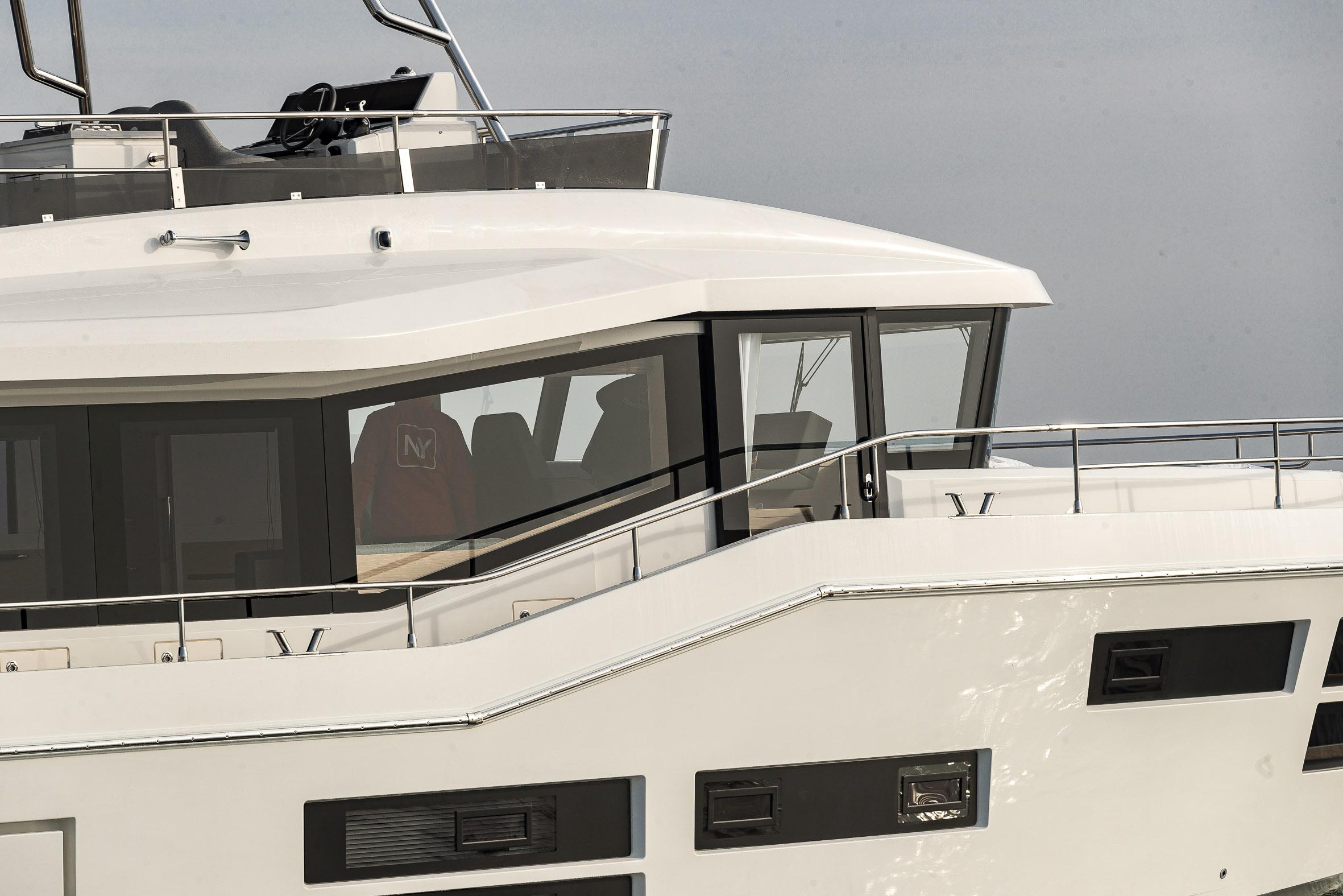 Yacht Photos Pics