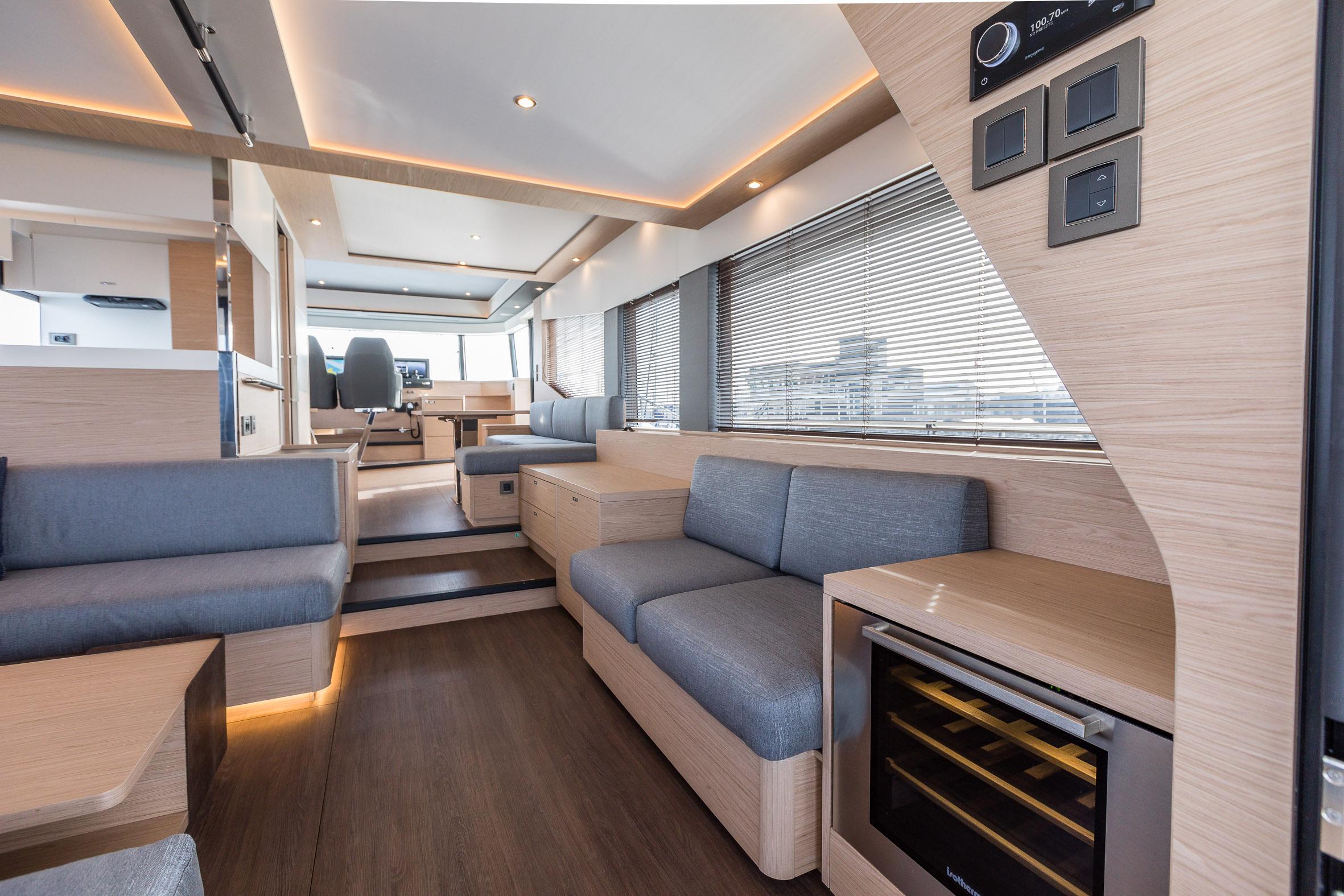 Yacht Photos Pics