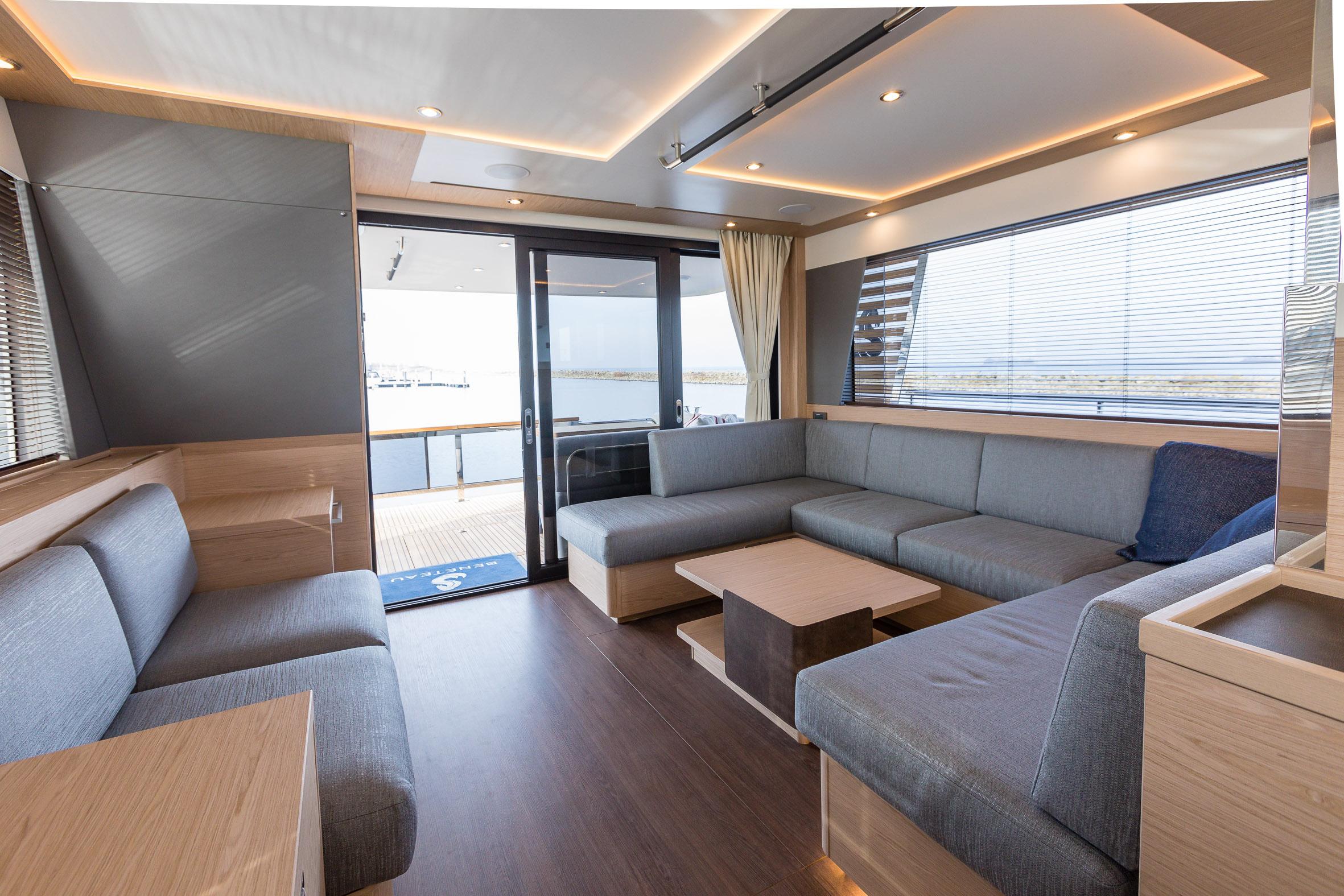 Yacht Photos Pics