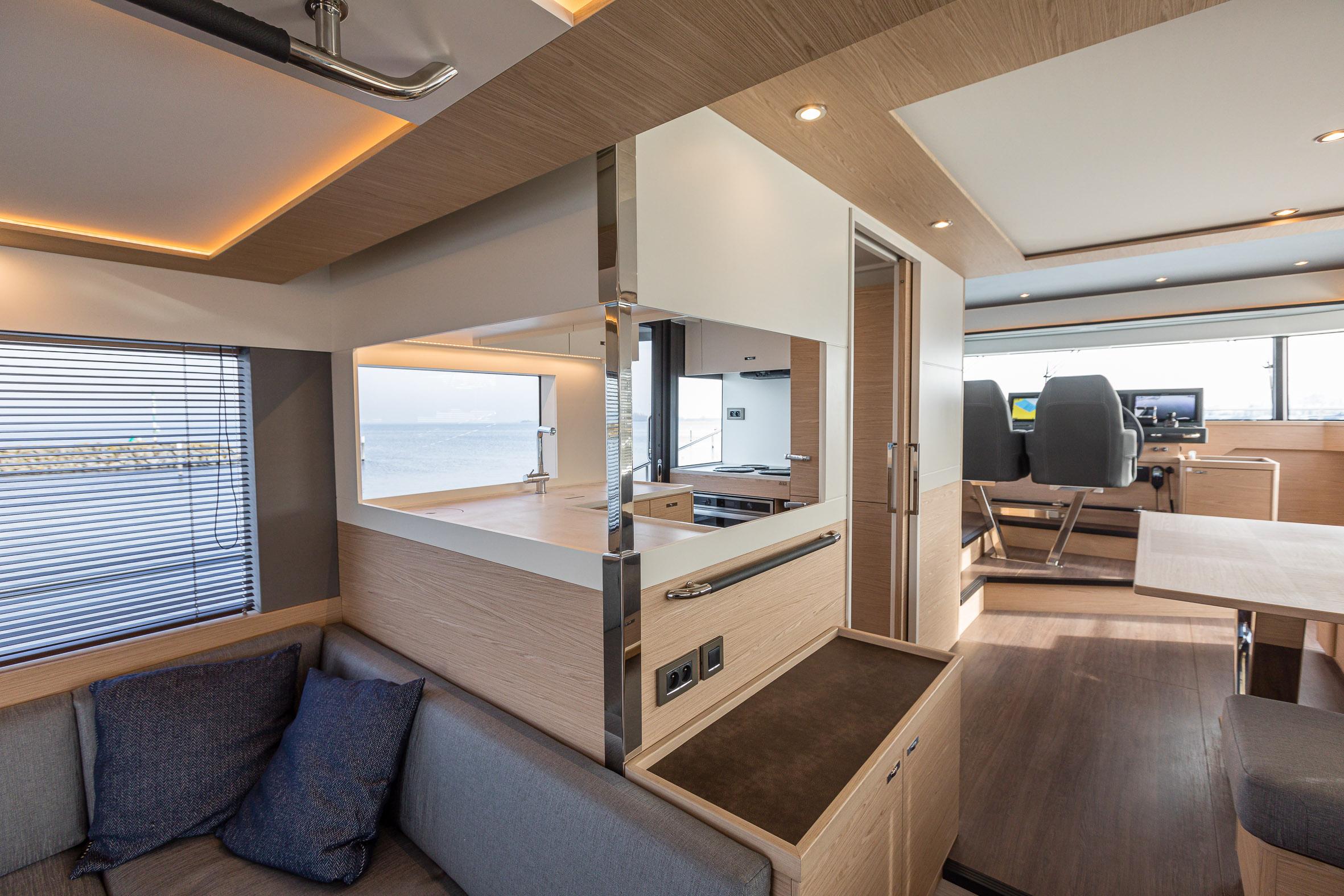 Yacht Photos Pics