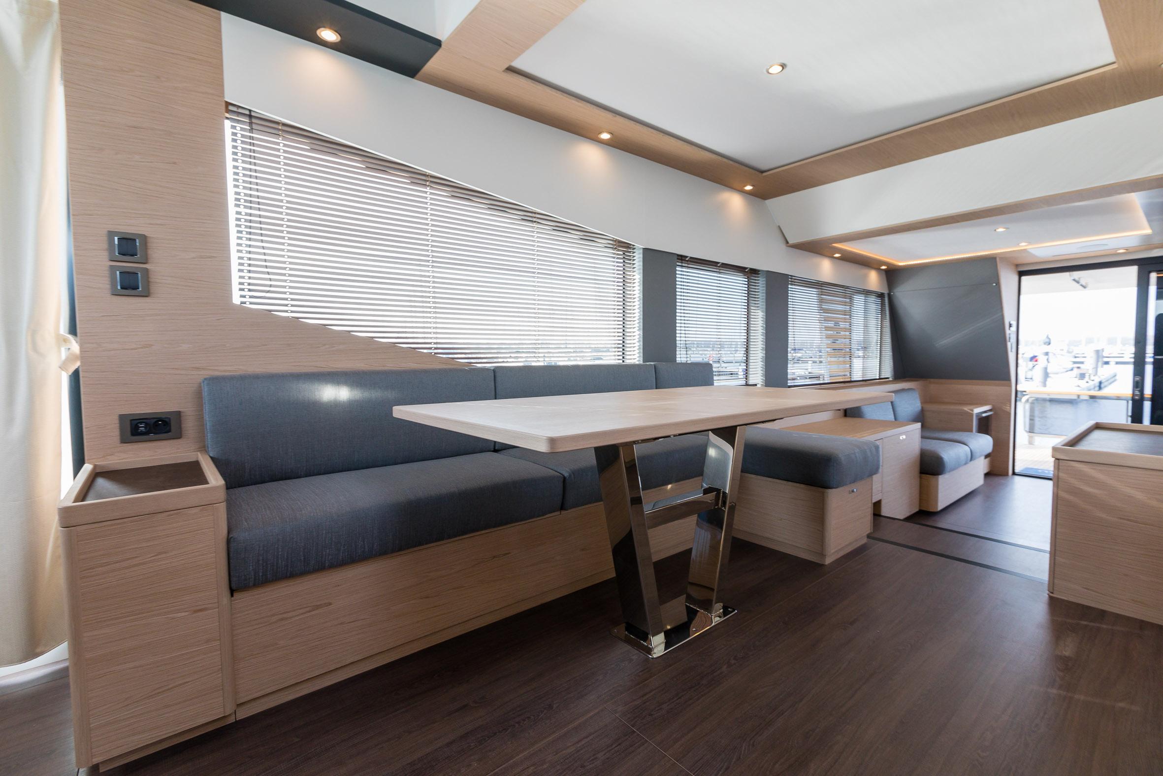 Yacht Photos Pics