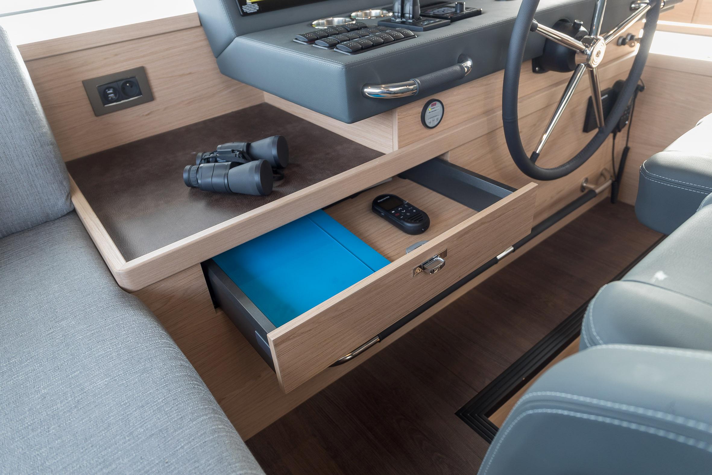 Yacht Photos Pics