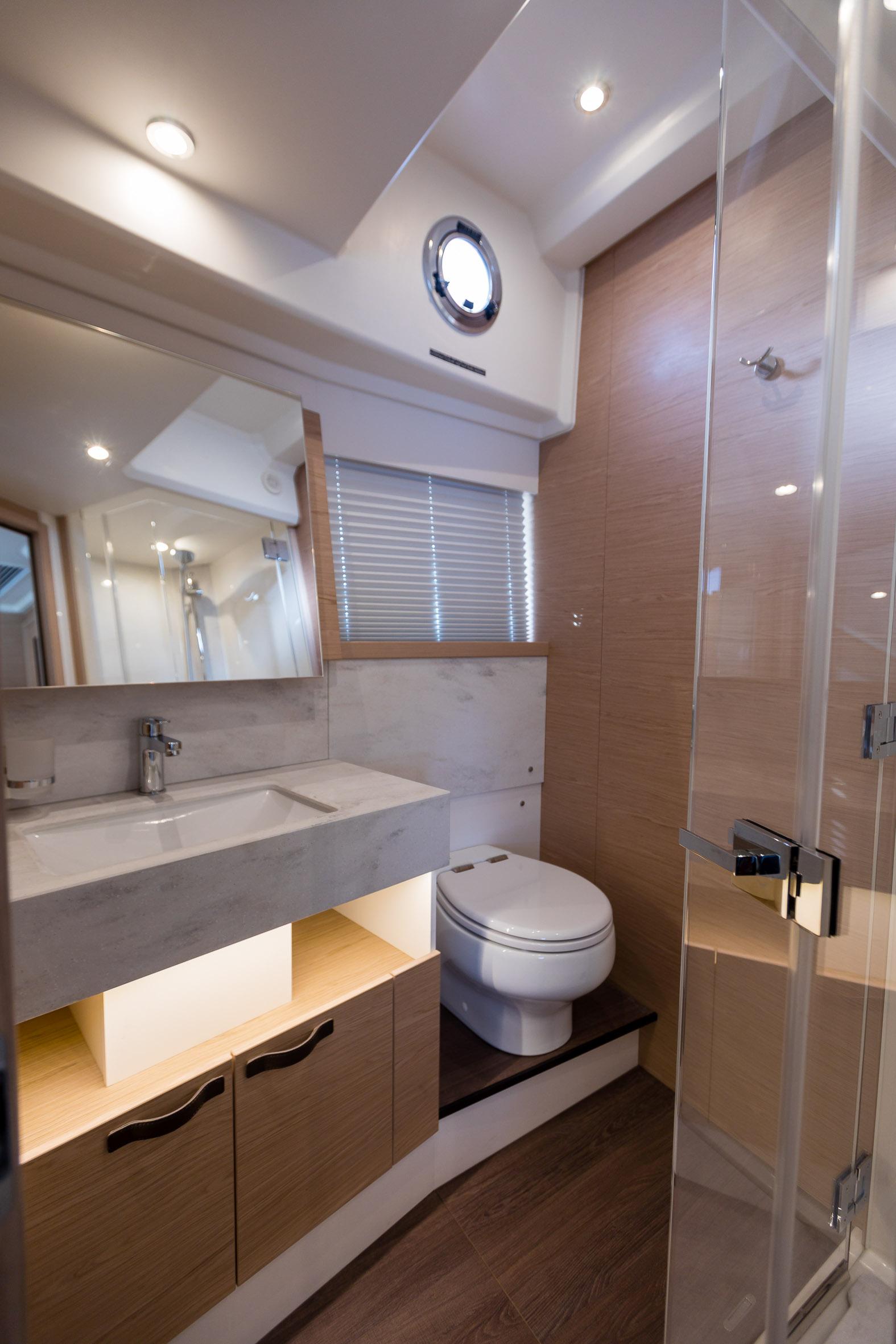 Yacht Photos Pics