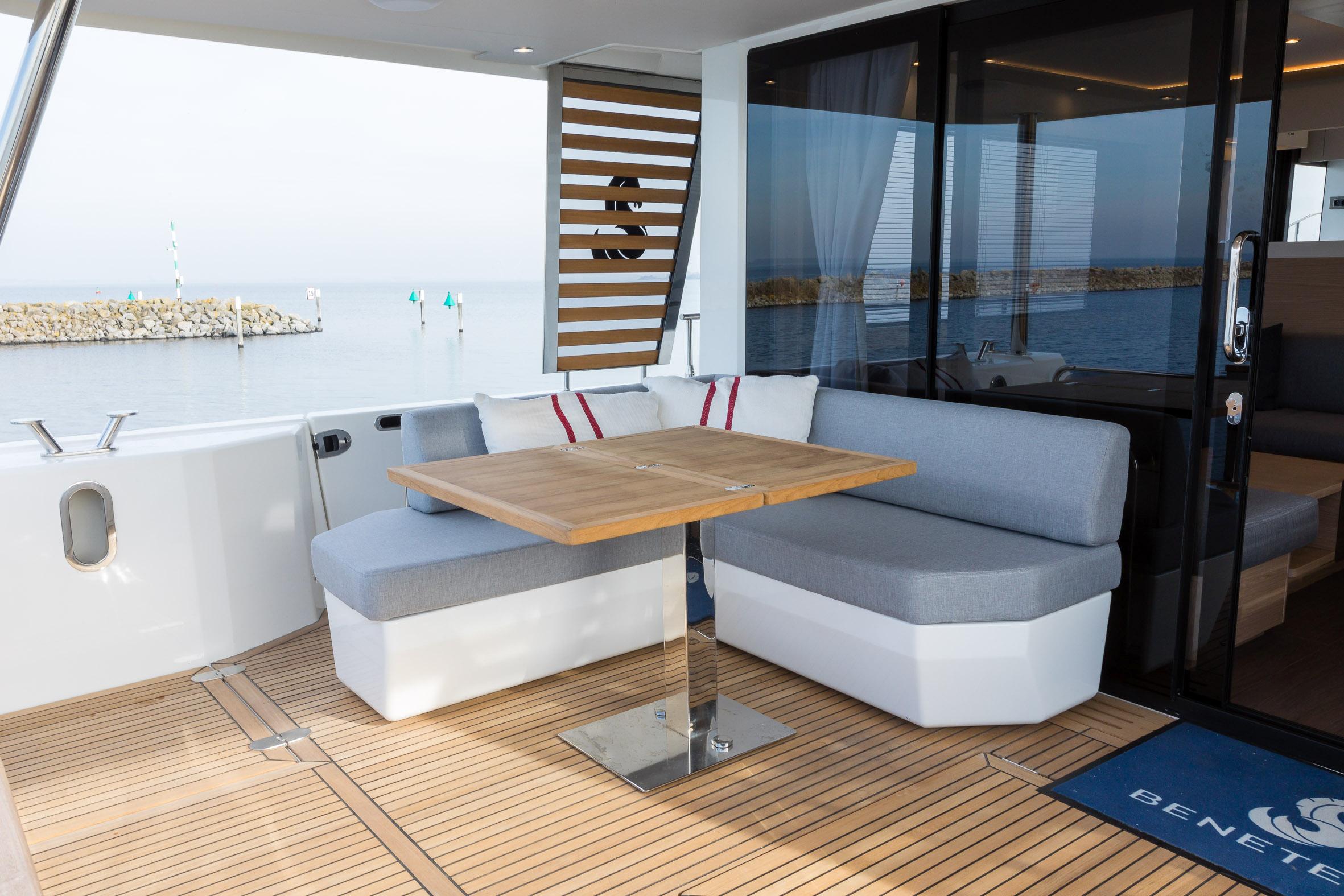 Yacht Photos Pics