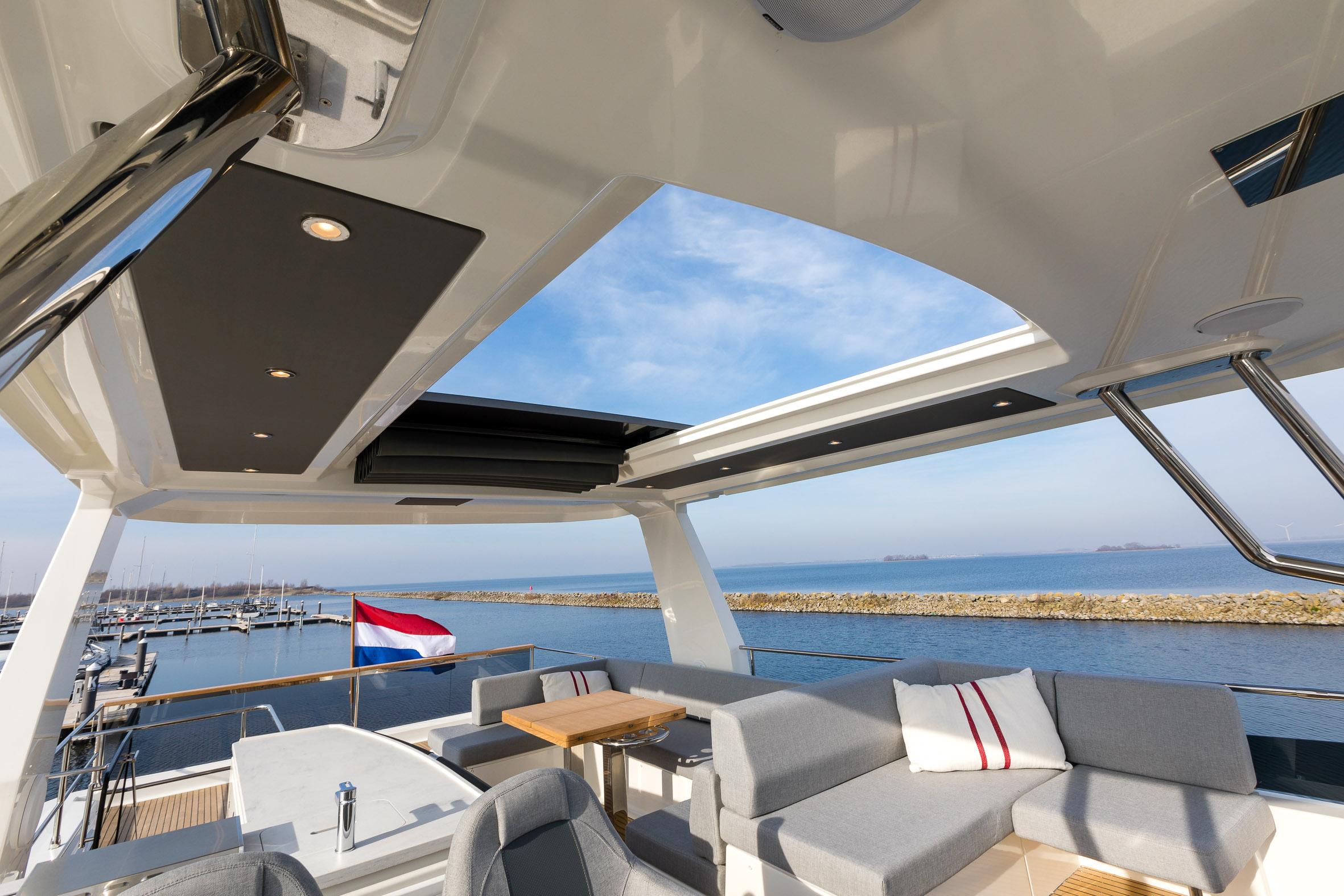 Yacht Photos Pics