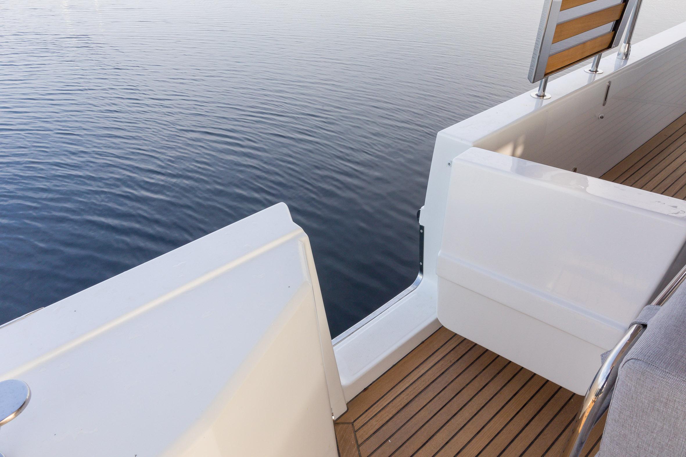 Yacht Photos Pics