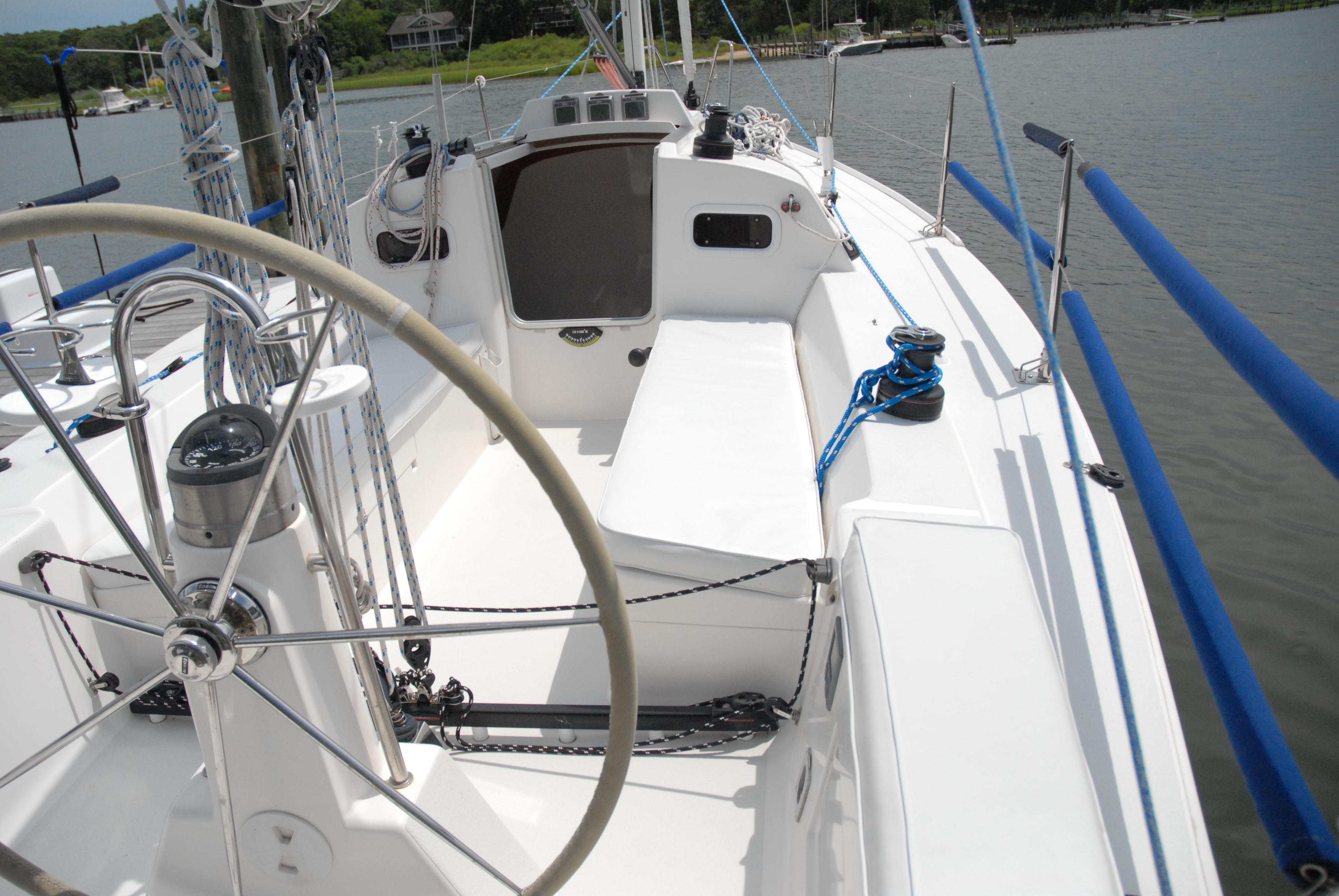 Newport RI Yacht Brokerage