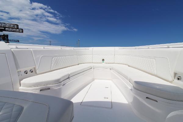 35' Intrepid, Listing Number 100915228, - Photo No. 3