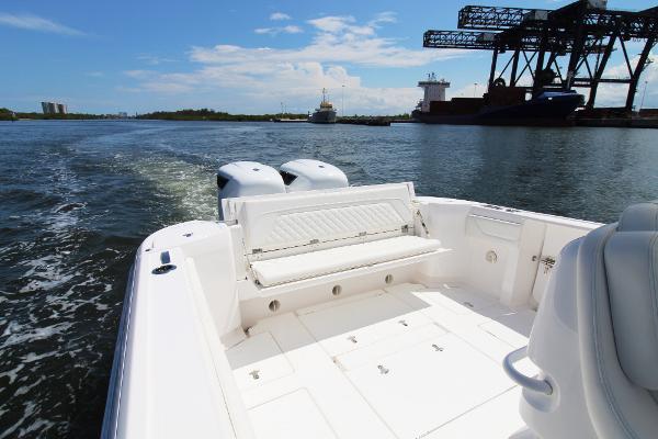 35' Intrepid, Listing Number 100915228, - Photo No. 17