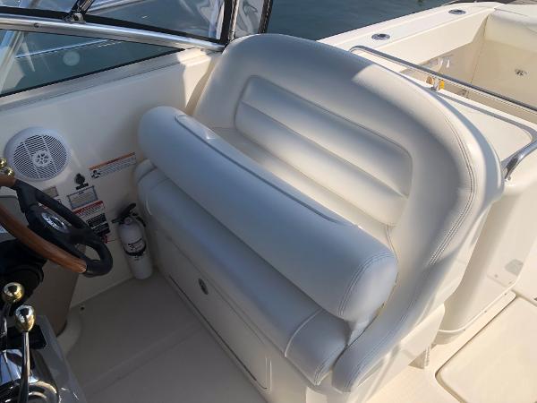 2006 Sea Ray boat for sale, model of the boat is 290 Amberjack & Image # 23 of 32