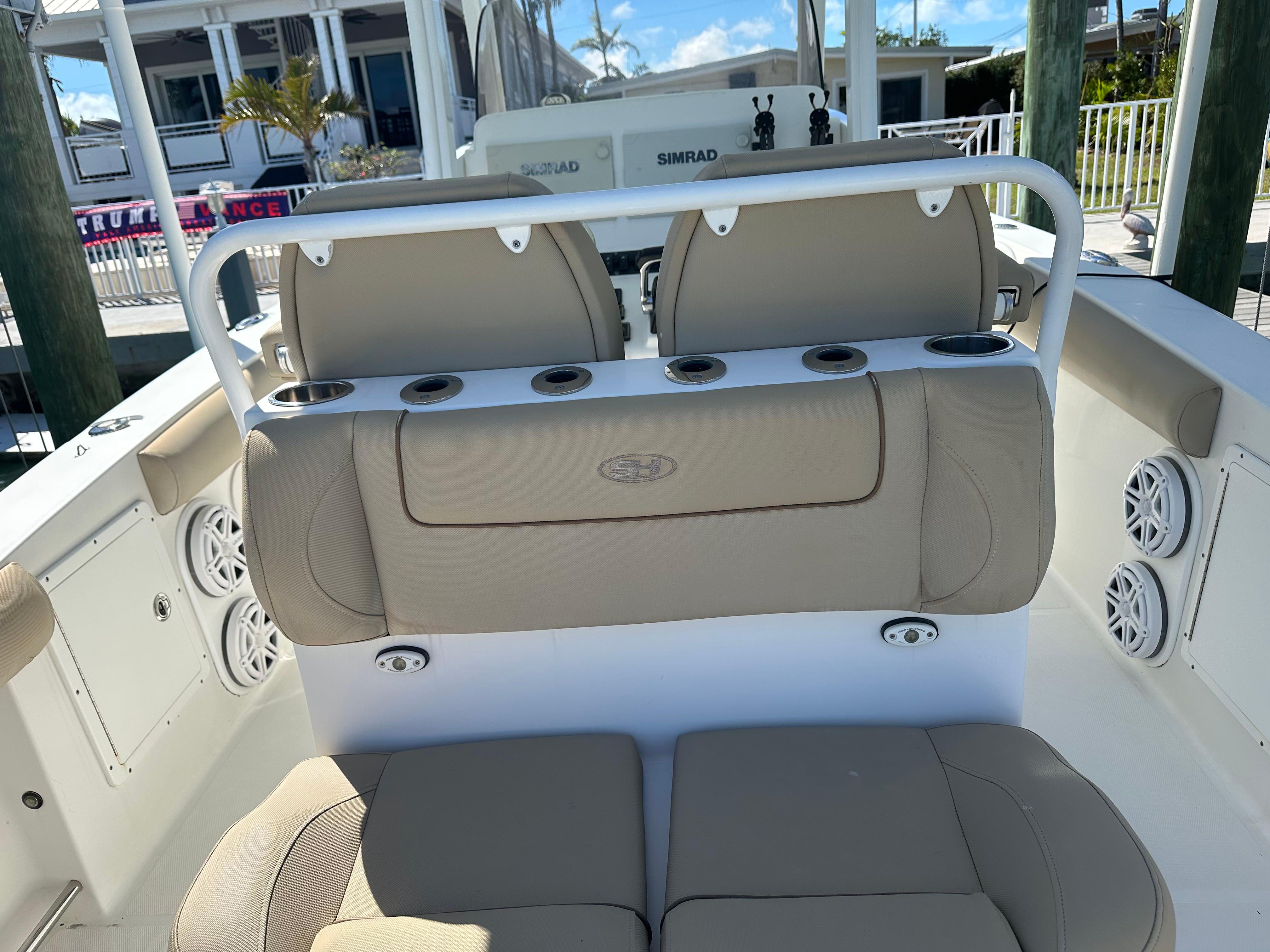 2015-sea-hunt-gamefish-30-power-9719307-20250318095712073-1_XLARGE