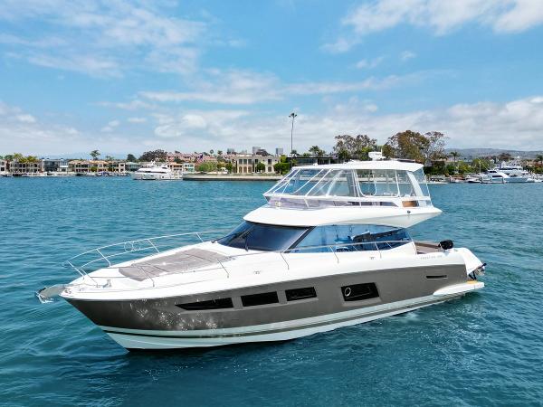 2016 Prestige 550
