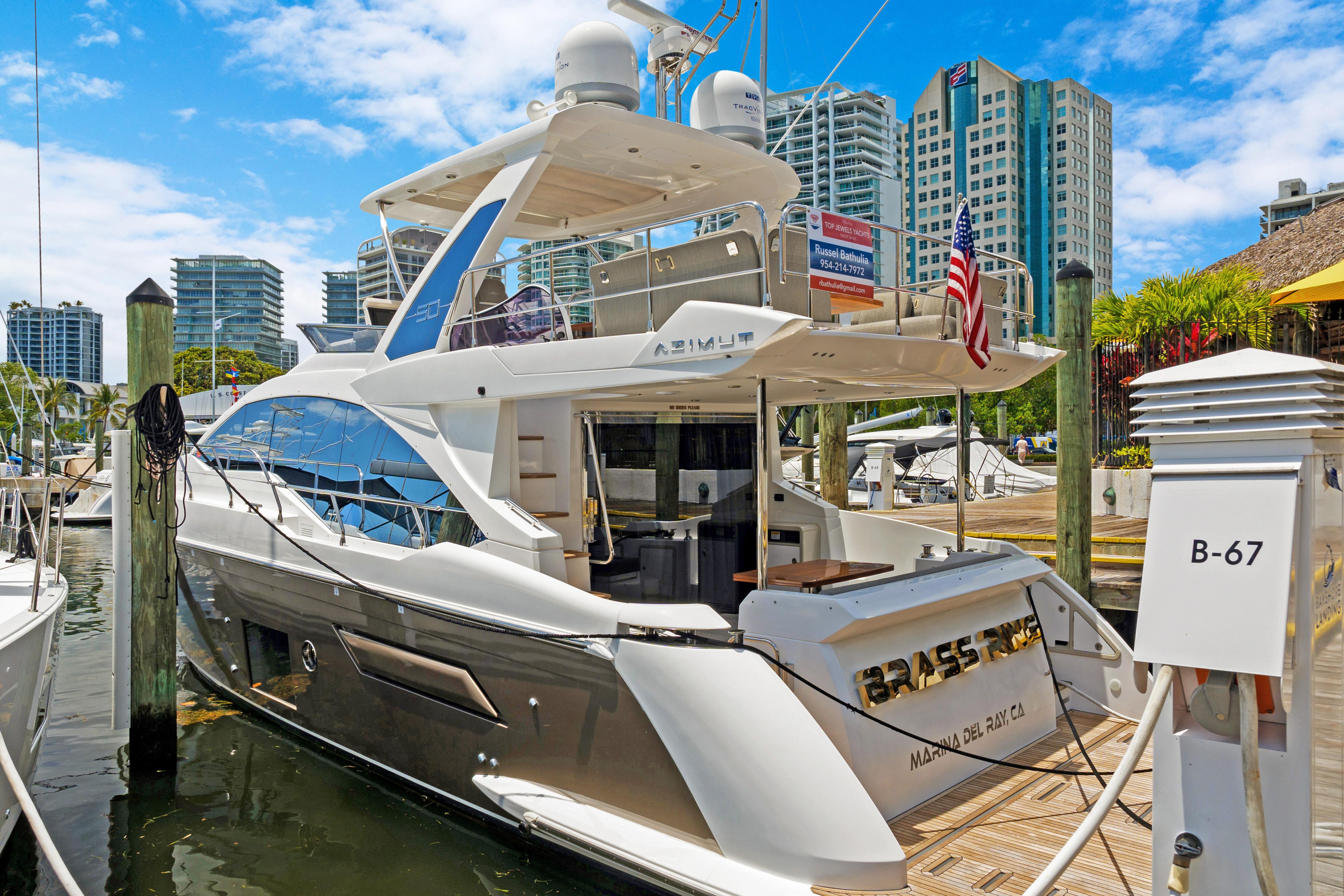 2019 Azimut 50 flybridge