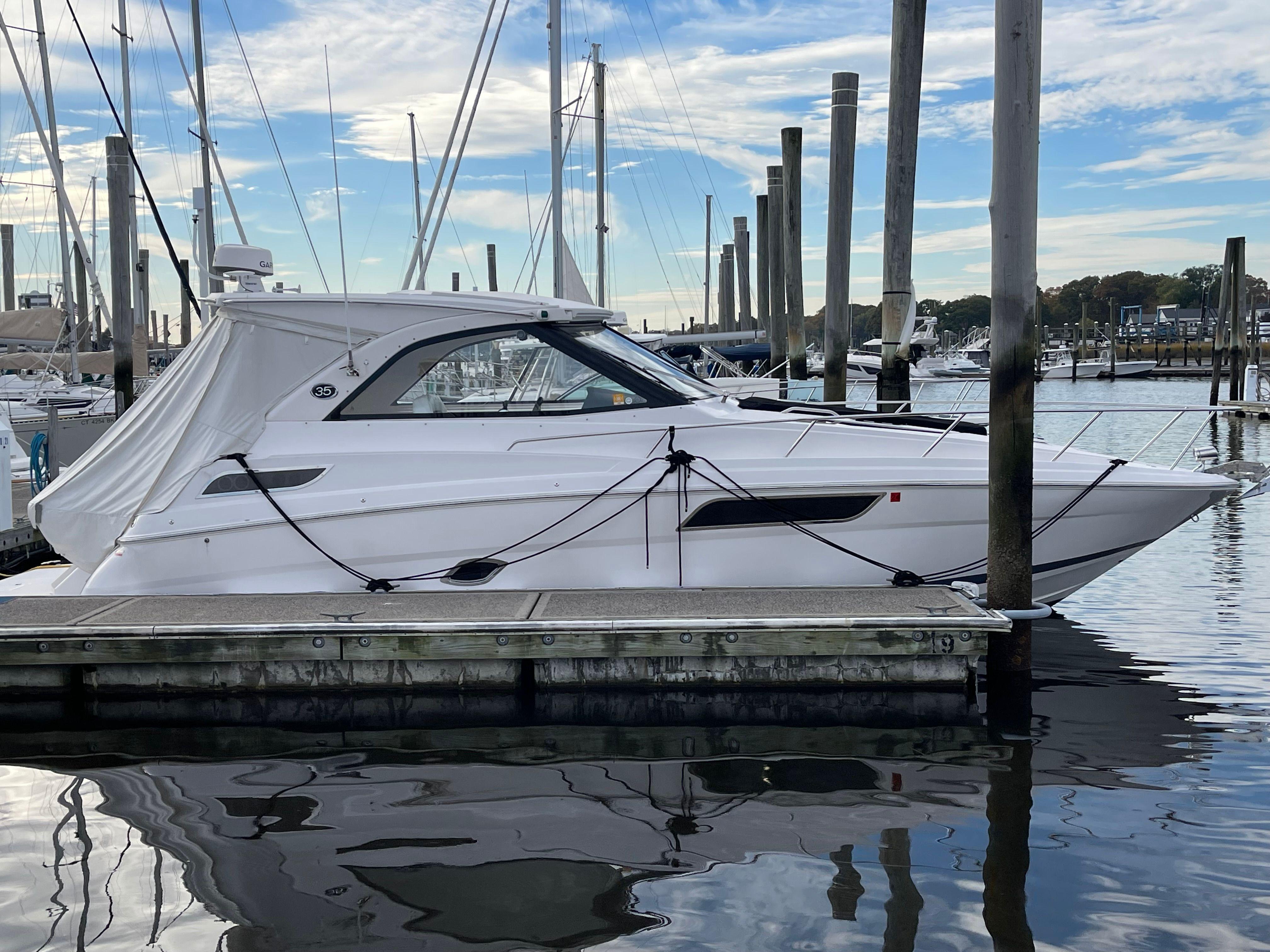 2021 Regal 35 Sport Coupe-17