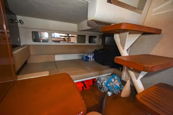33' Sea Ray, Listing Number 100914420, - Photo No. 6