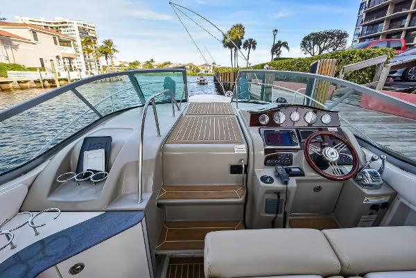 33' Sea Ray, Listing Number 100914420, - Photo No. 10