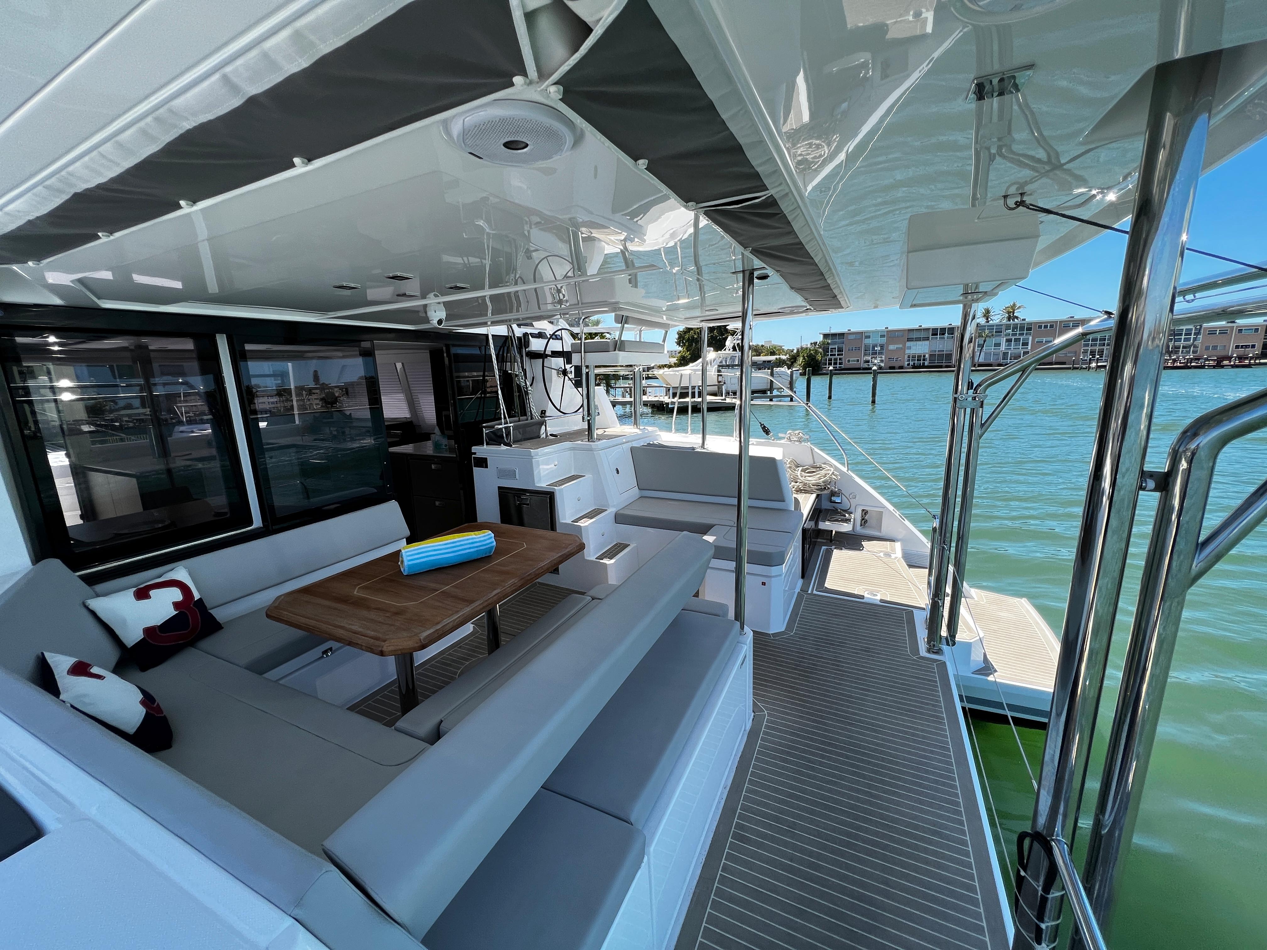 Leopard 42 Sailing Catamaran Bella For Sale Leopard Brokerage 