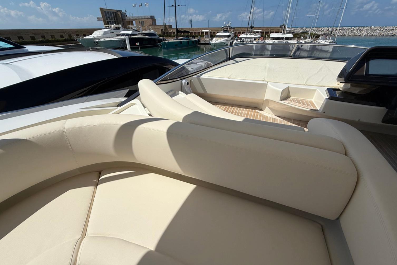 Riva 75 Venere Super